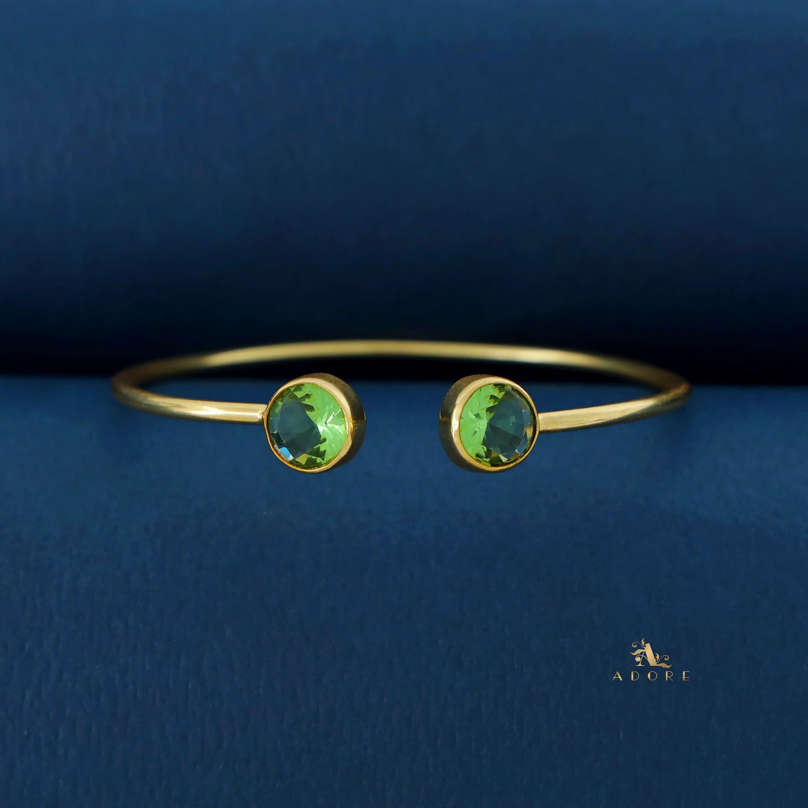 Kelvira Round Glossy Bangle - Image 18