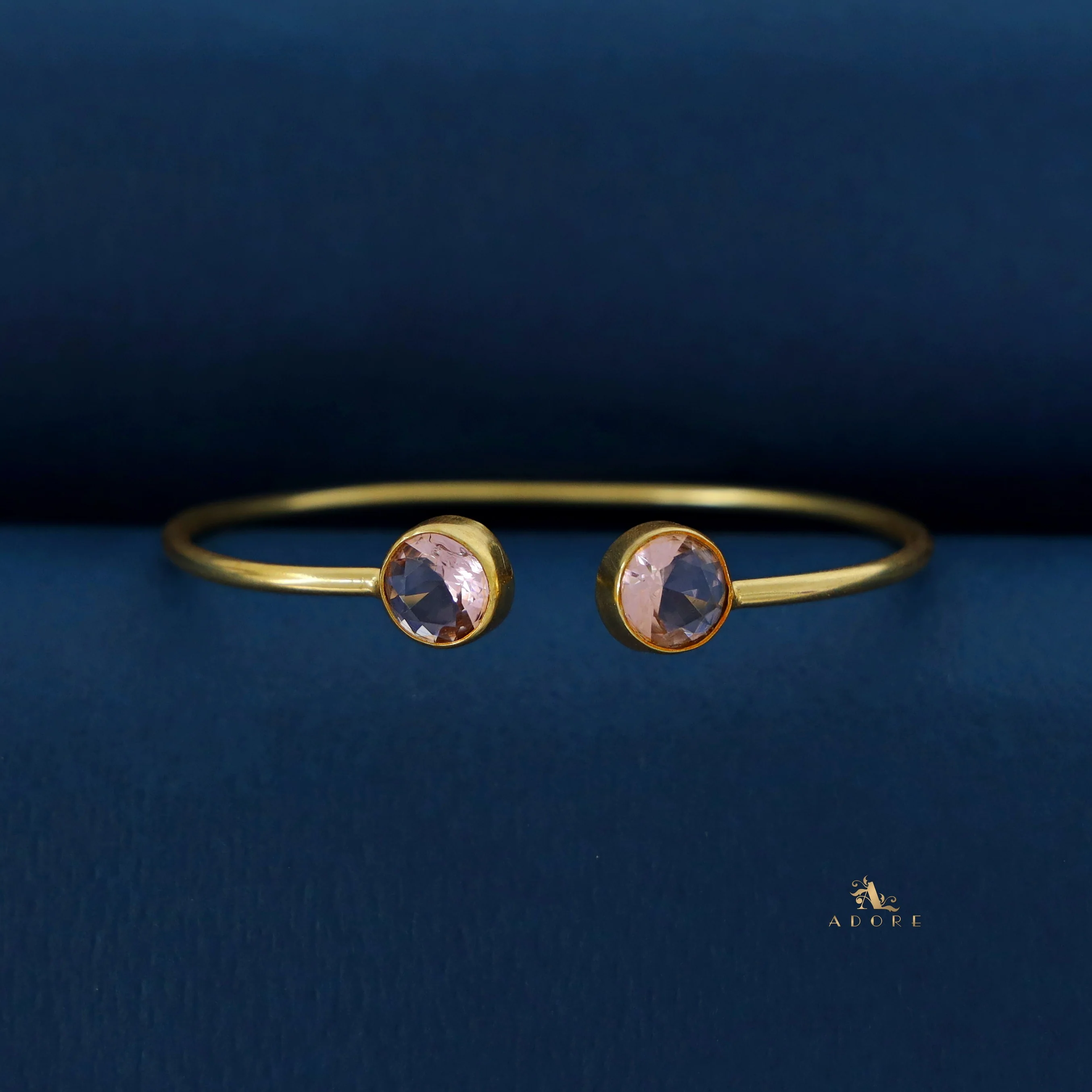 Kelvira Round Glossy Bangle - Image 20