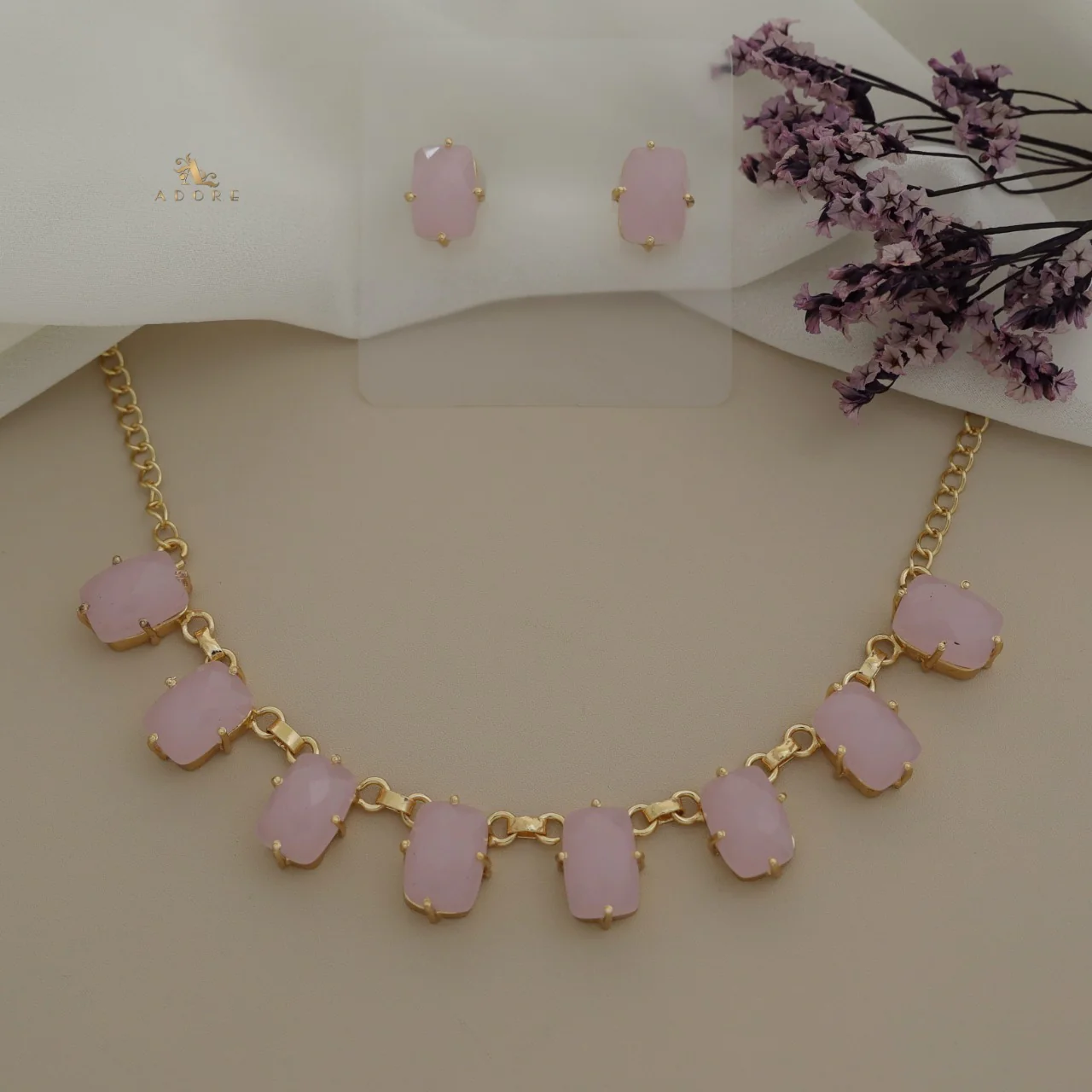 Kenmi Rectangle Glossy Neckpiece With Earring - Image 10