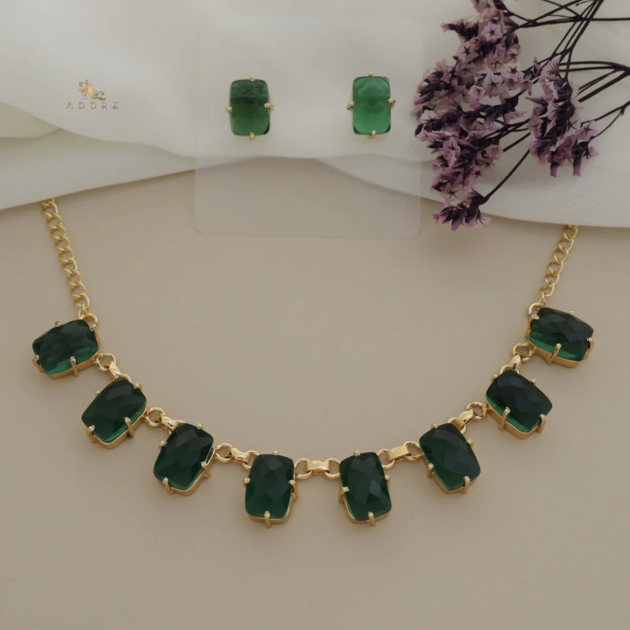 Kenmi Rectangle Glossy Neckpiece With Earring - Image 3