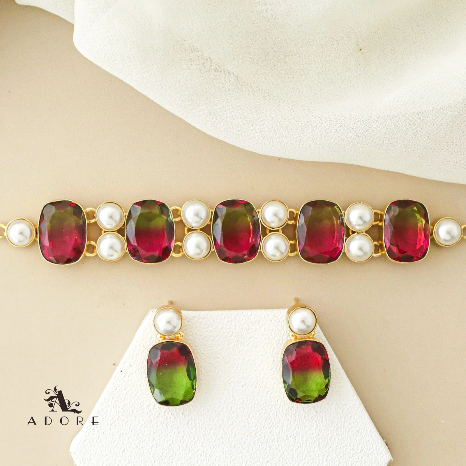 Kerensa Rectangle Glossy Baroque Choker With Earring - Image 3