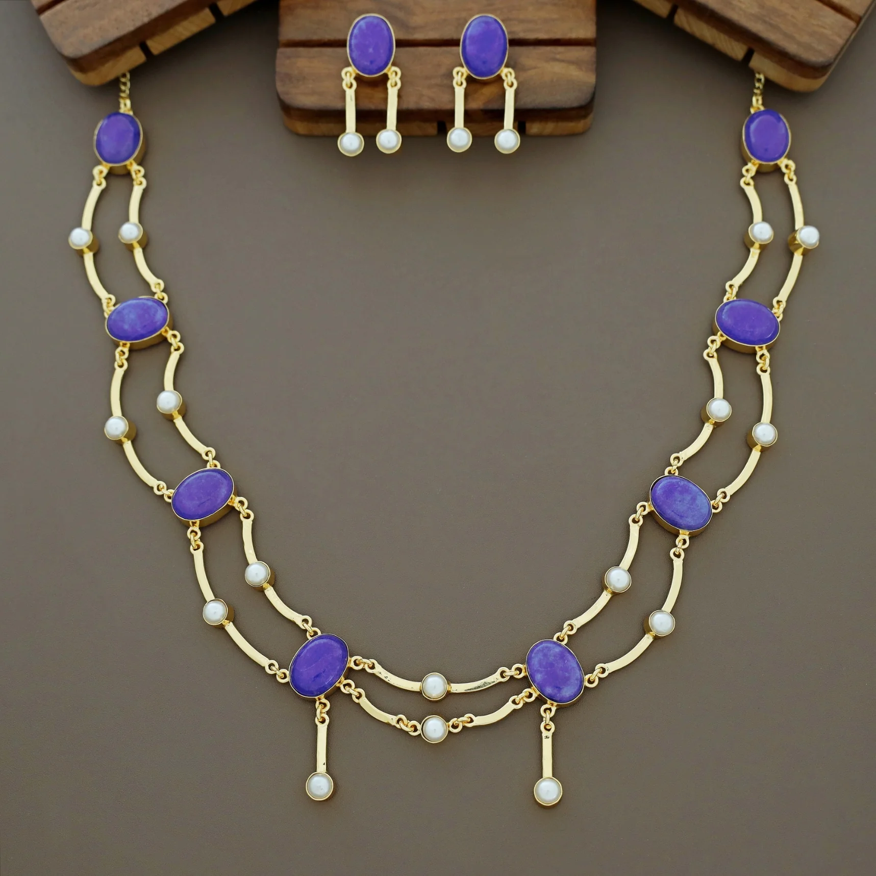 Kesia 2 Layer Natural Stone Pearl Neckpiece With Earring - Image 5