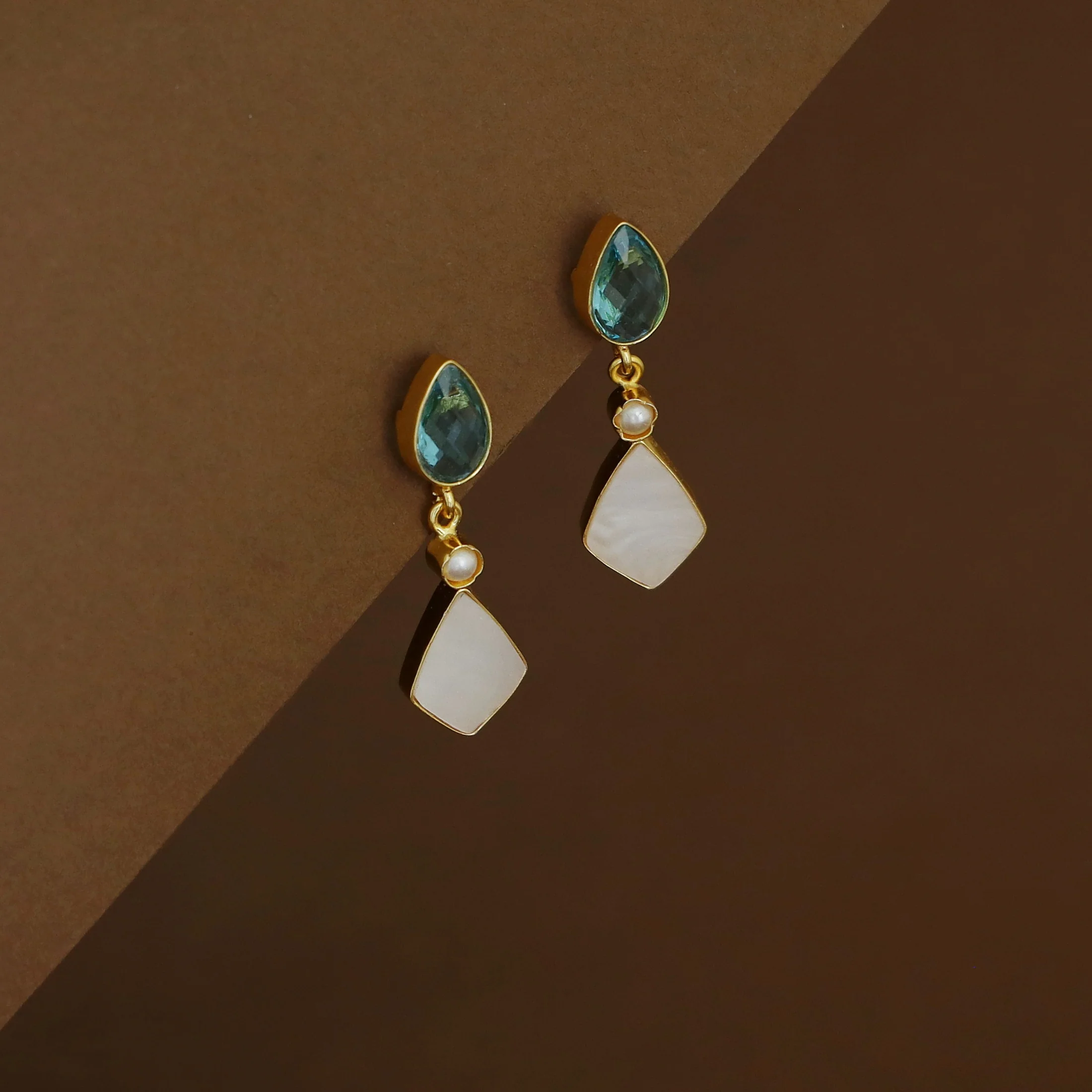 Kiana MOP Glossy Drop Pearl Earring - Image 10