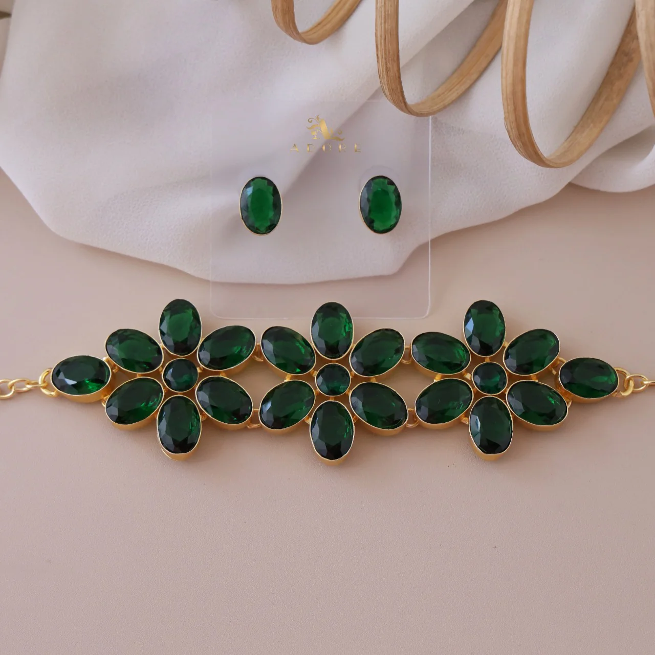 Kirsten Glossy Flower Choker With Stud - Image 2