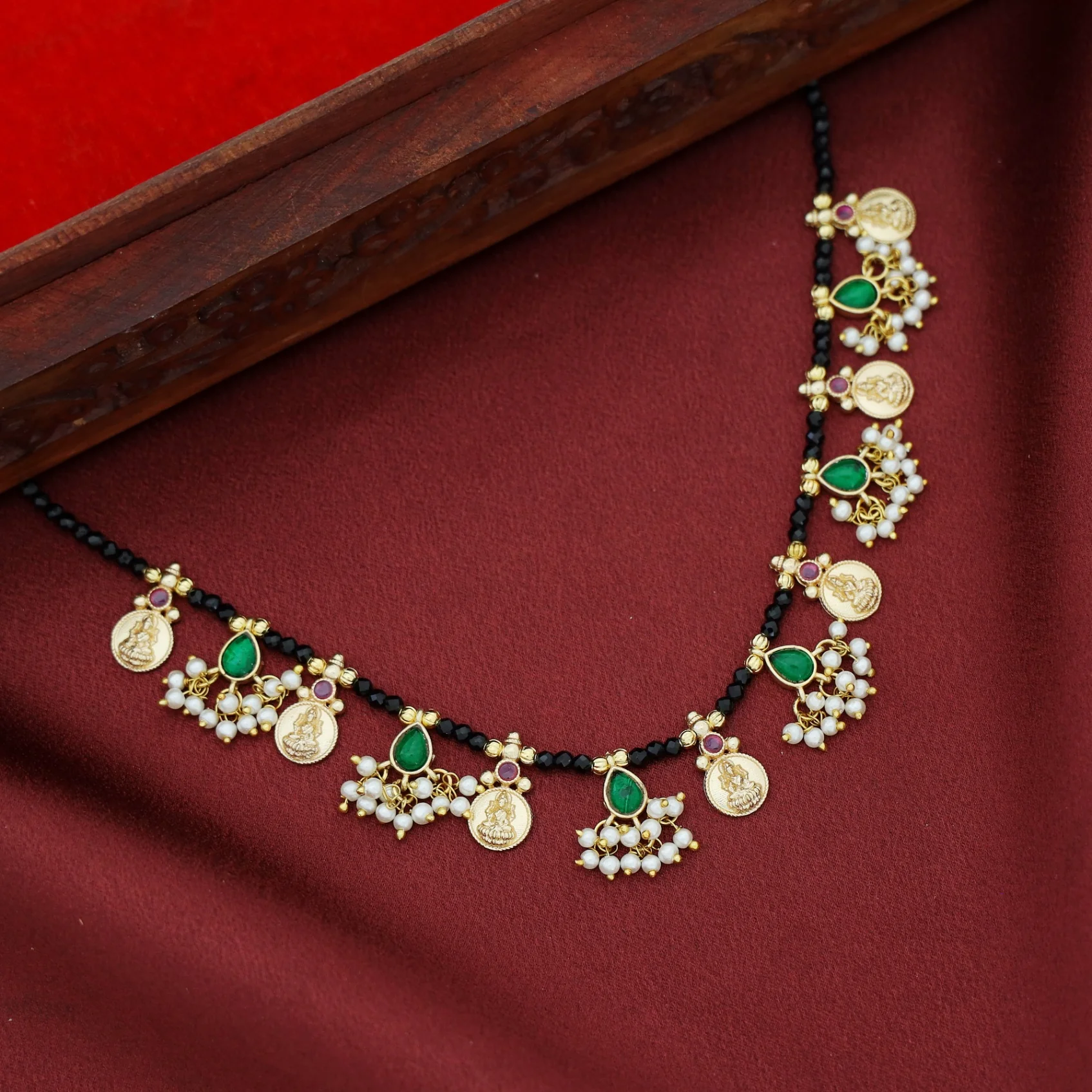 Kiyansha Black Onyx Beaded Devi Pearl Neckpiece - Image 3