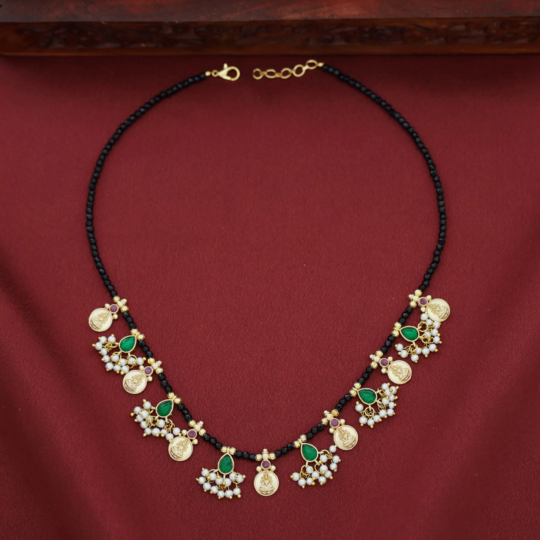Kiyansha Black Onyx Beaded Devi Pearl Neckpiece - Image 4