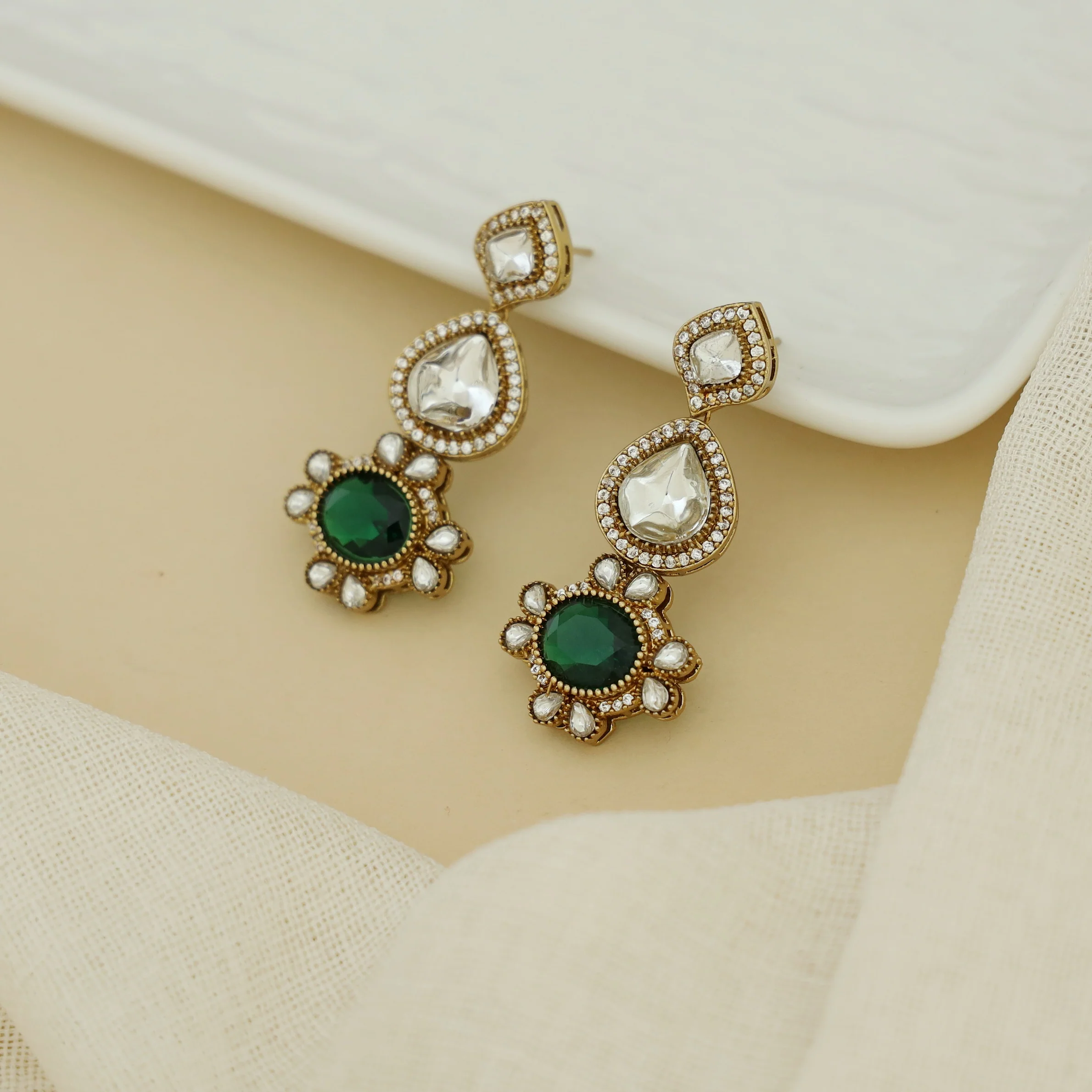 Krithina Kundan Glossy Stone Earring - Image 2