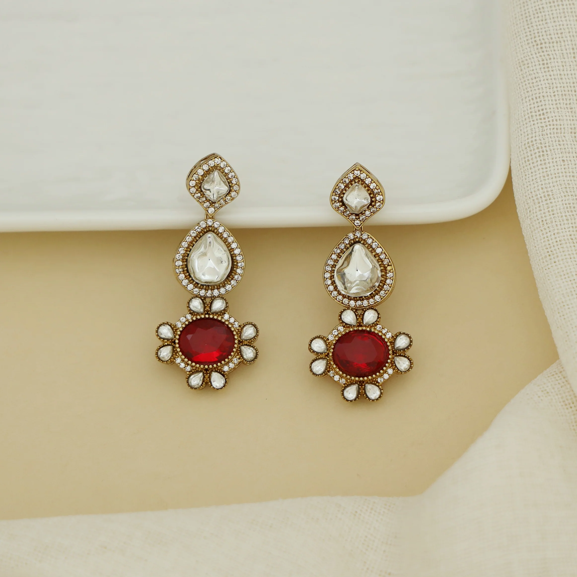 Krithina Kundan Glossy Stone Earring - Image 5