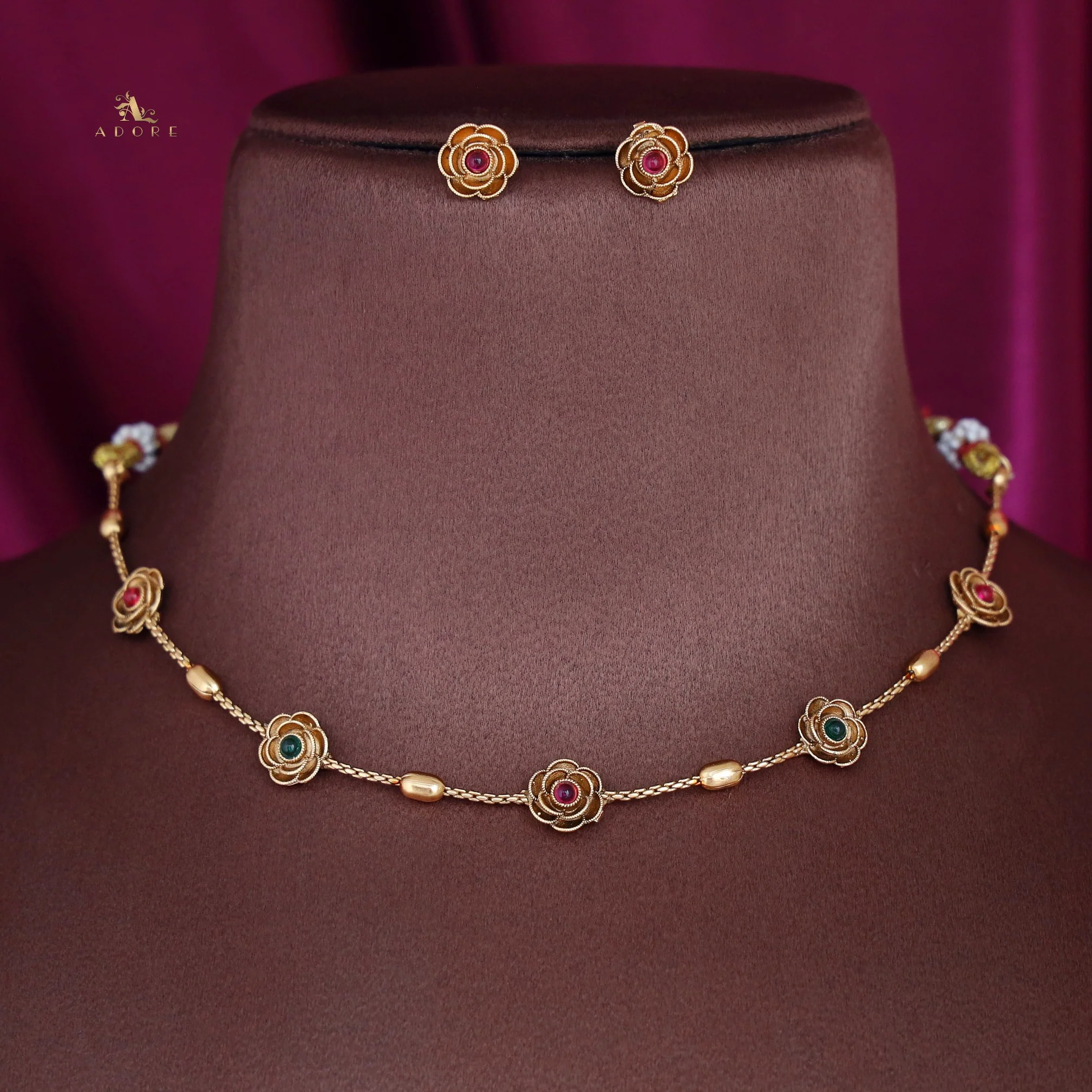 Krishnavi Maheera Stoned Flower Short Neckpiece With Flower Stud - Image 13