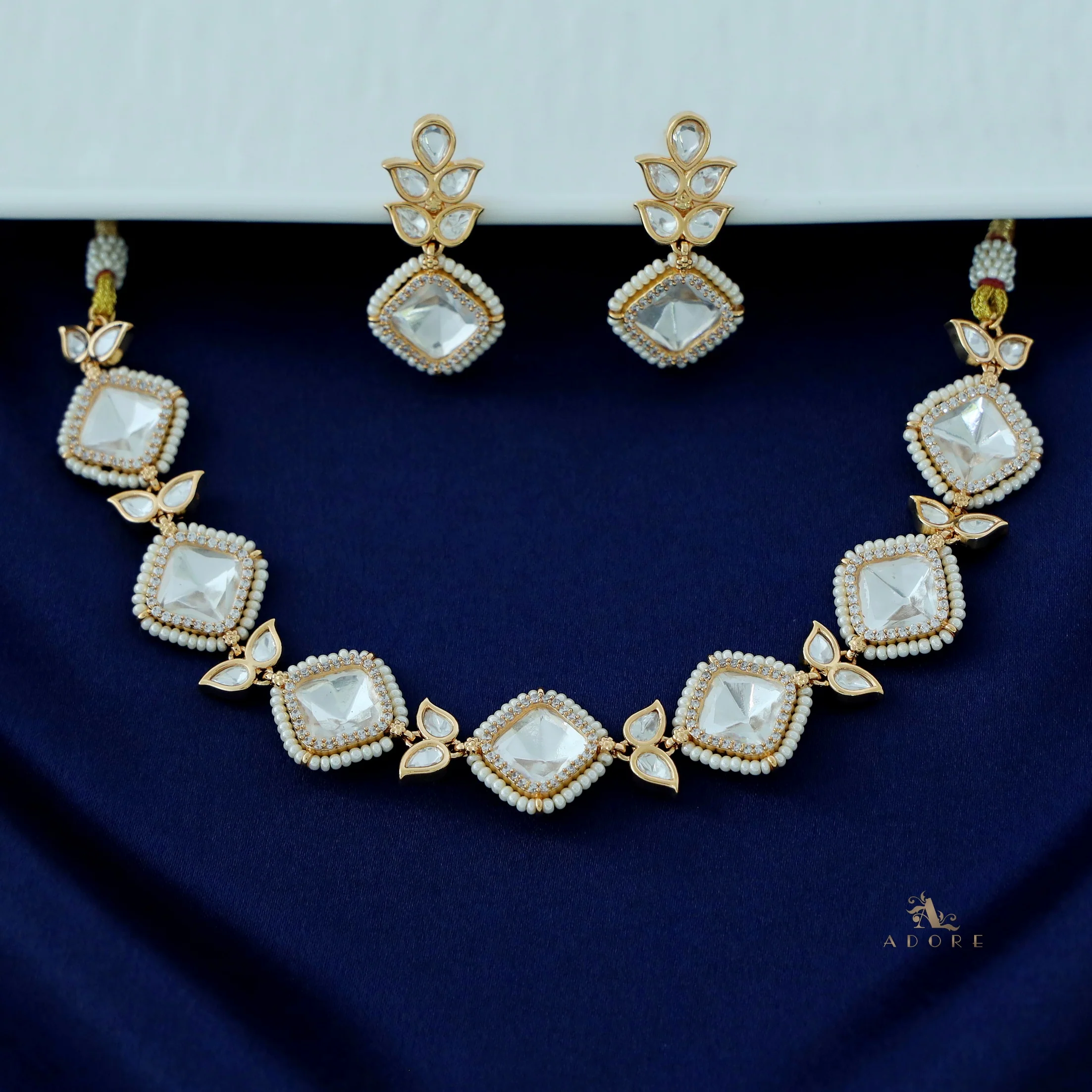 Nihara Kundan Choker With Earring - Image 3