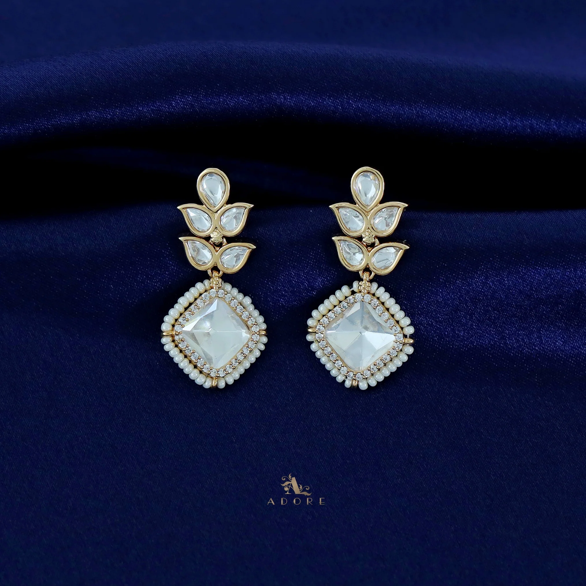 Nihara Kundan Choker With Earring - Image 6