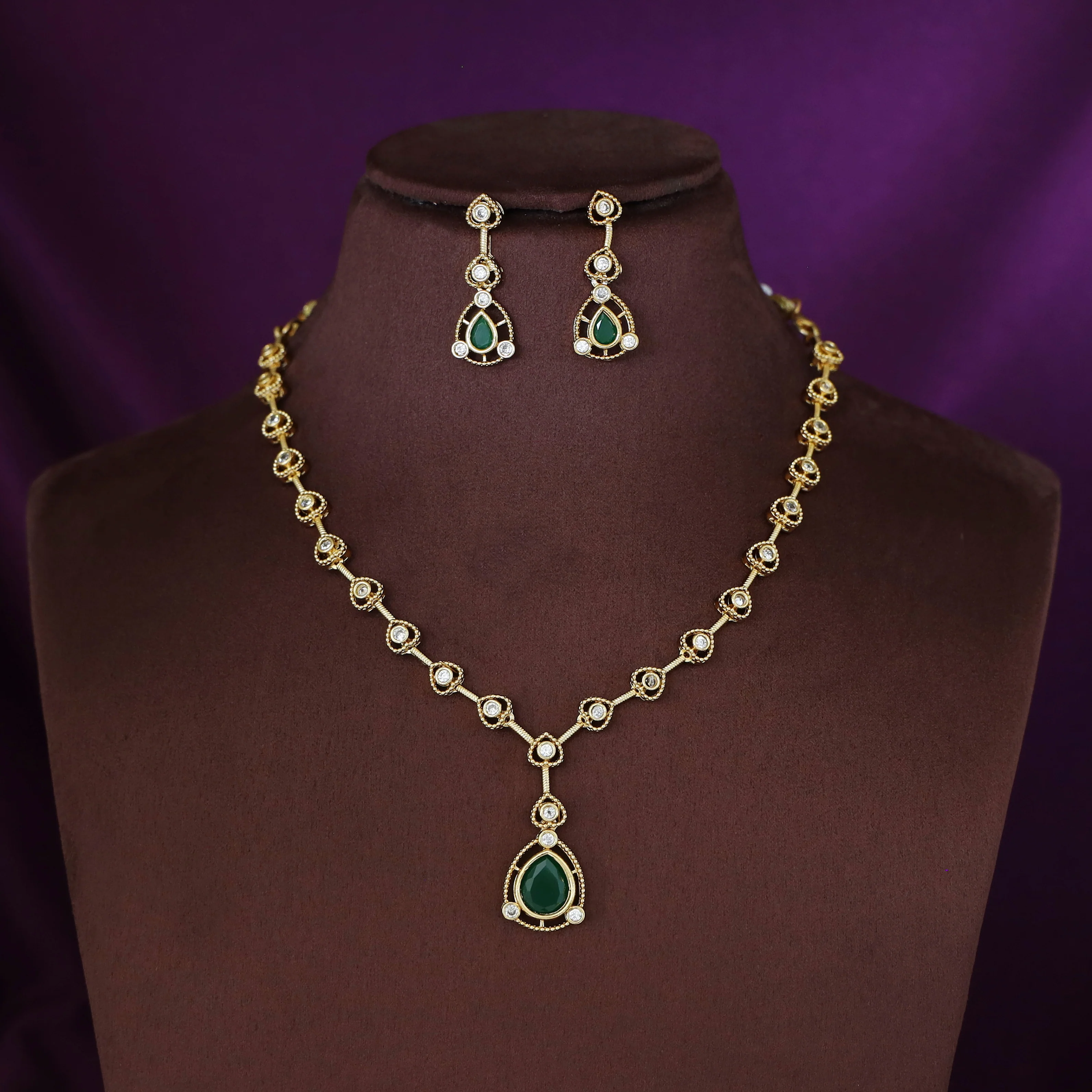 Lailana Rain Drop Stone Short Neckpiece with Earring - Image 6