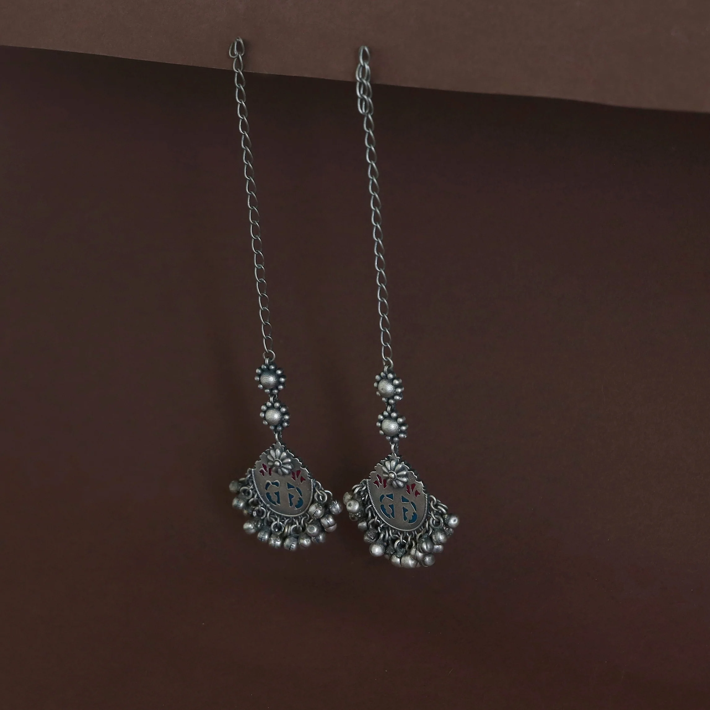 Lalasa Flower Cluster Ghungroo Earring With Ear Chain - Image 5