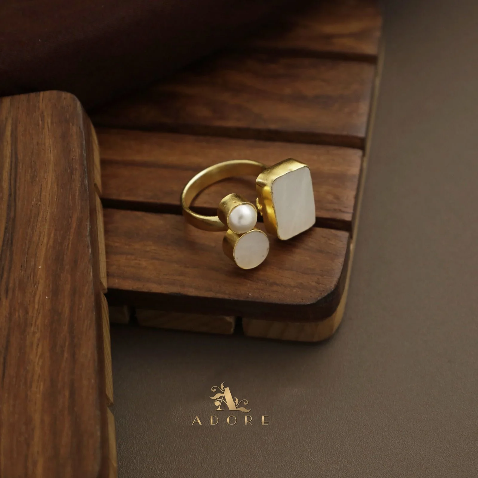 Lane MOP Ring - Image 2