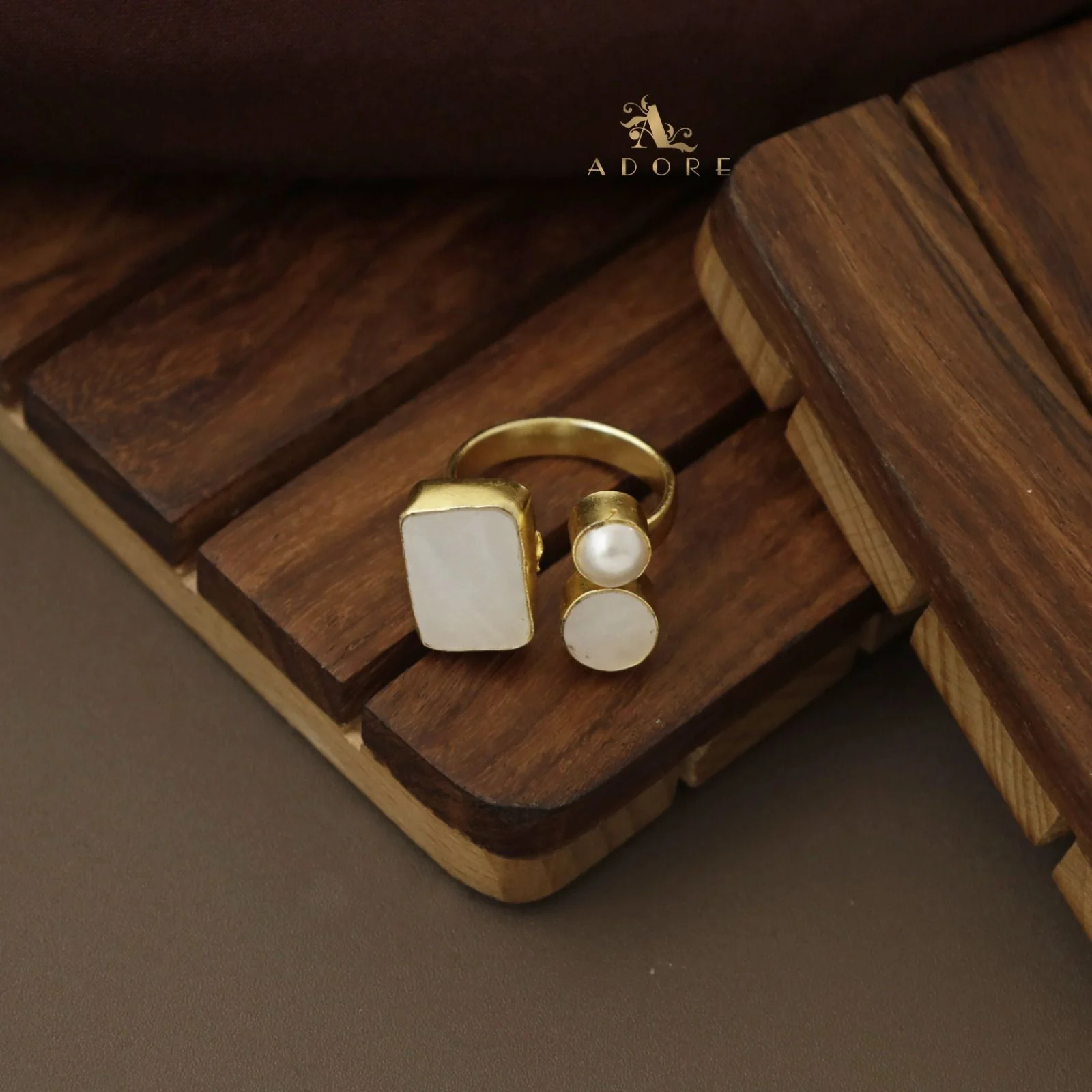 Lane MOP Ring - Image 4