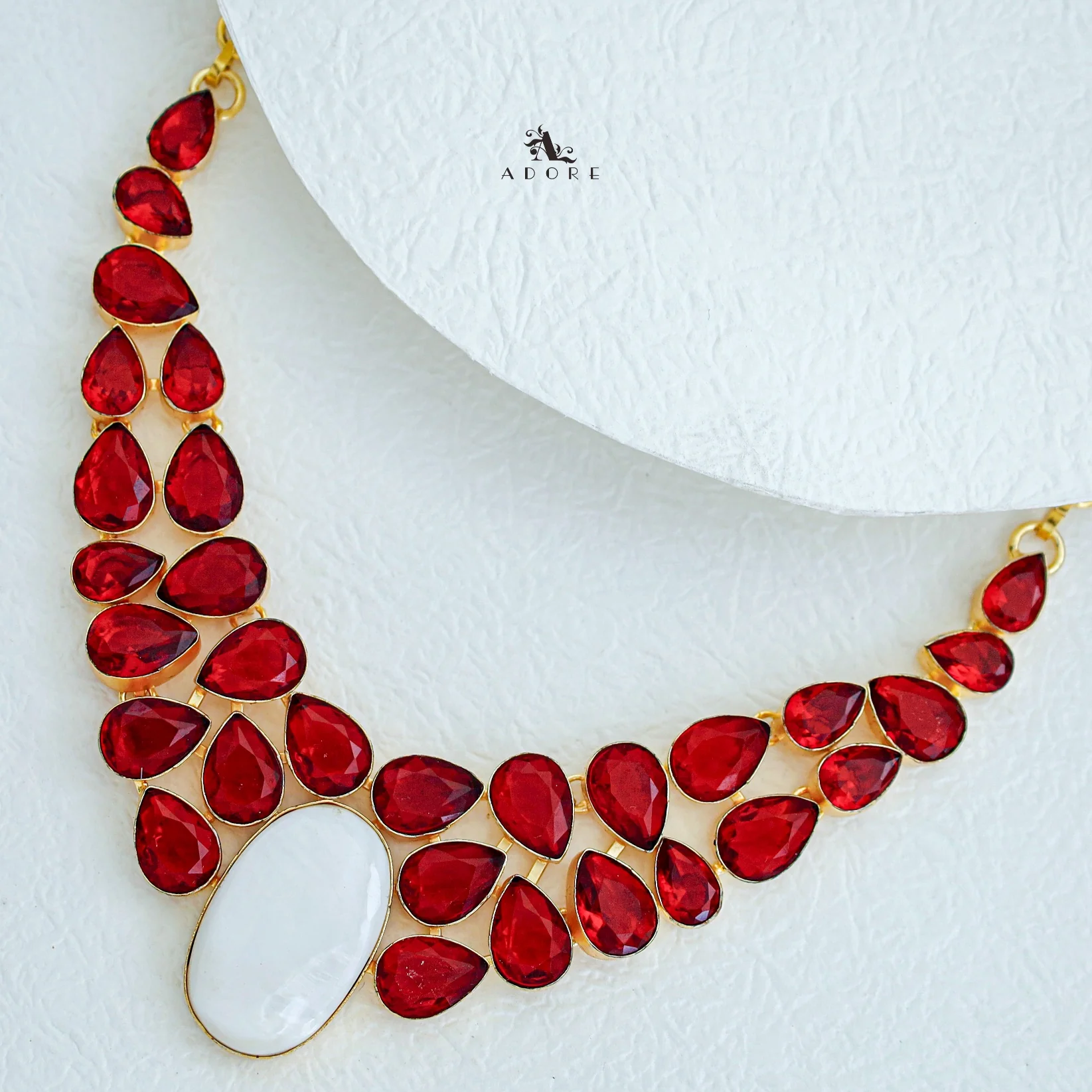 Lantine Neckpiece - Image 3