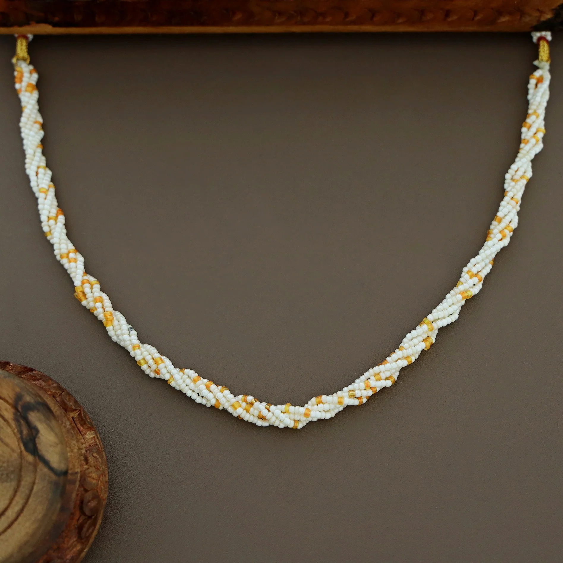 Layered Pearl Bead Short Neckpiece/Choker - Image 2