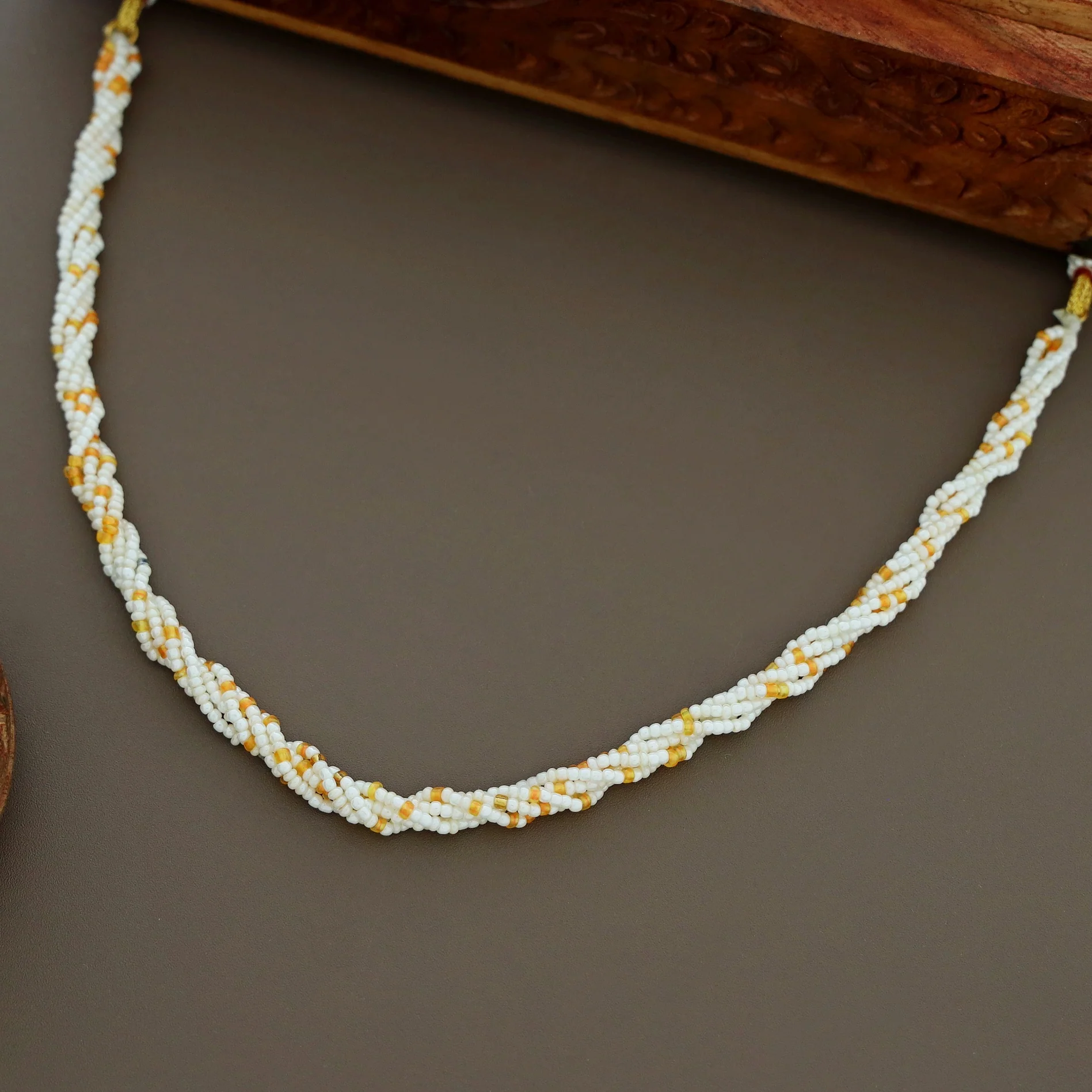 Layered Pearl Bead Short Neckpiece/Choker - Image 6