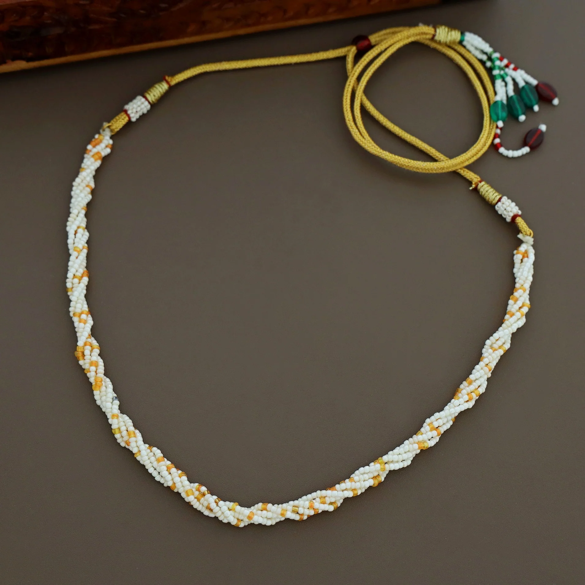 Layered Pearl Bead Short Neckpiece/Choker - Image 7