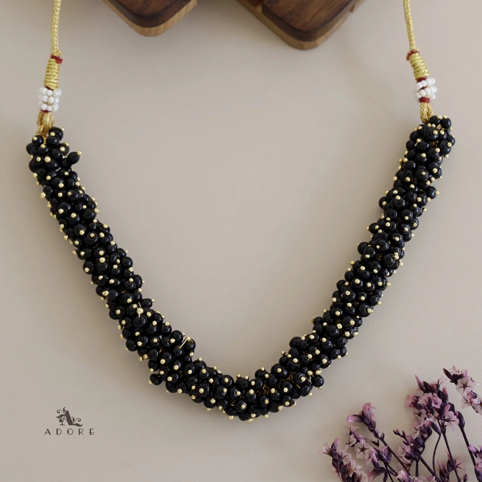 Lavinia Beads Short Neckpiece - Image 6