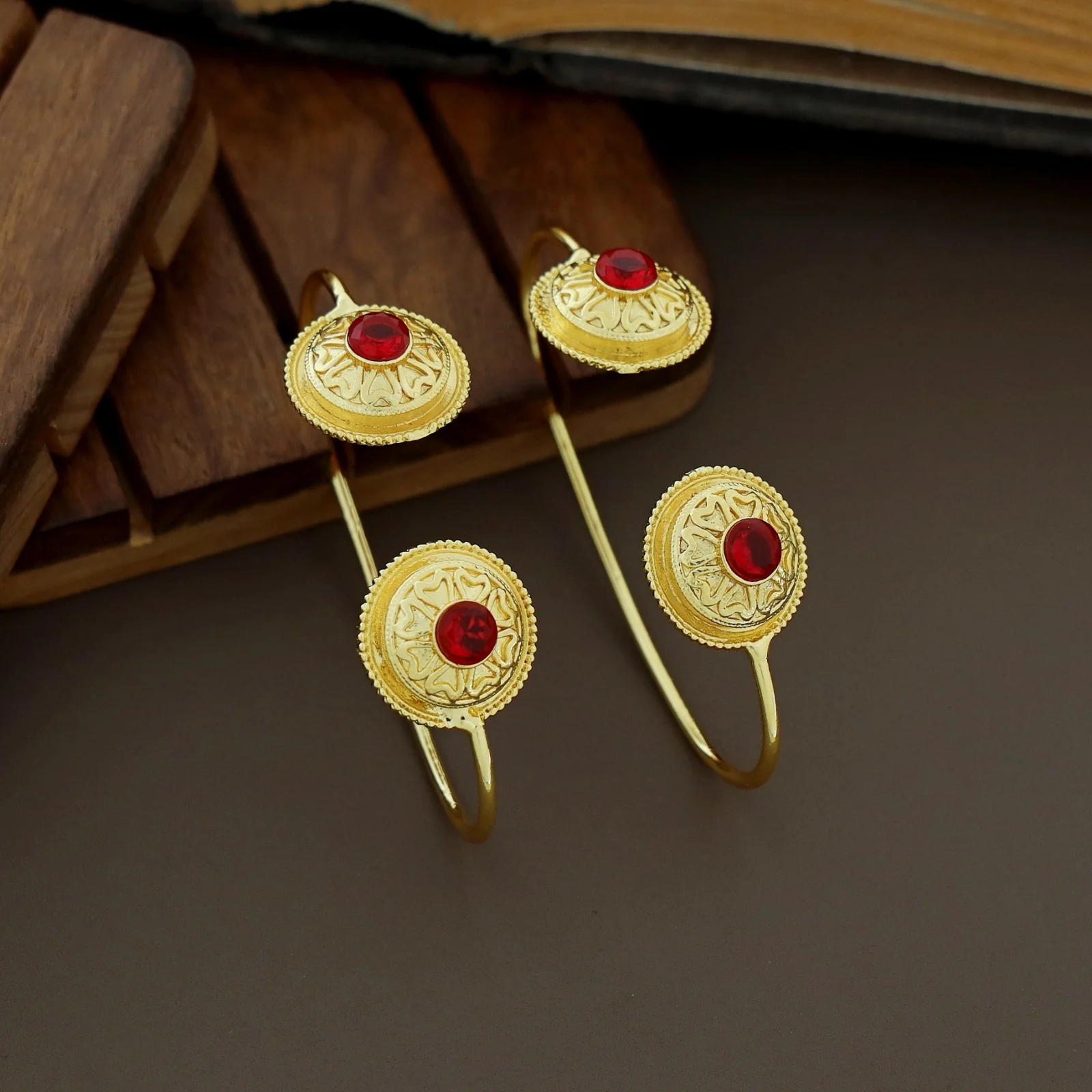 Lavinia Golden Ear-Cuff (Set Of 2) - Image 2