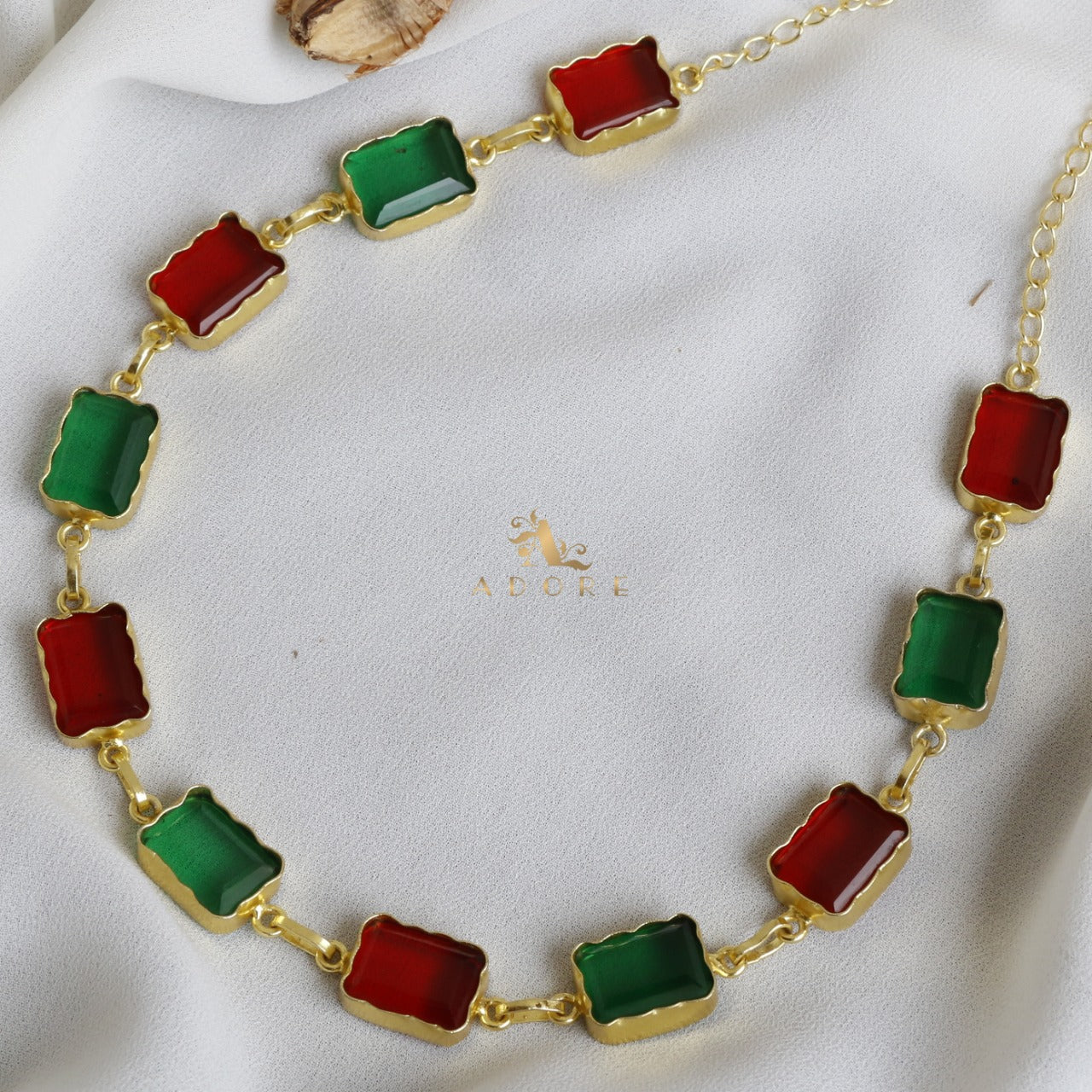 Leah Magic Brick Neckpiece - Image 4