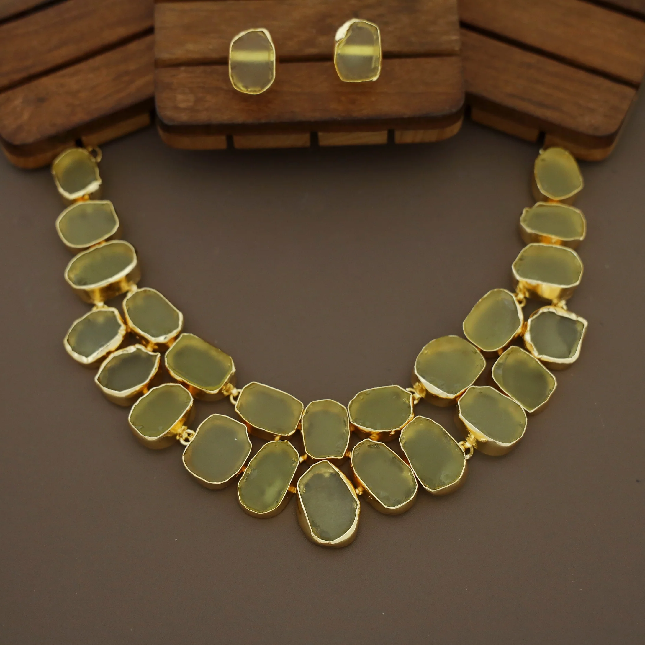 Lenore Raw Stone Short Neckpiece with Stud - Image 3