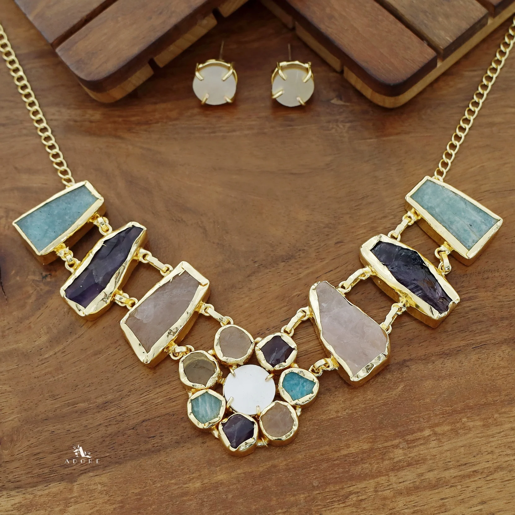 Leona Raw Stone Multicolour + MOP Short Neckpiece With Earring - Image 2
