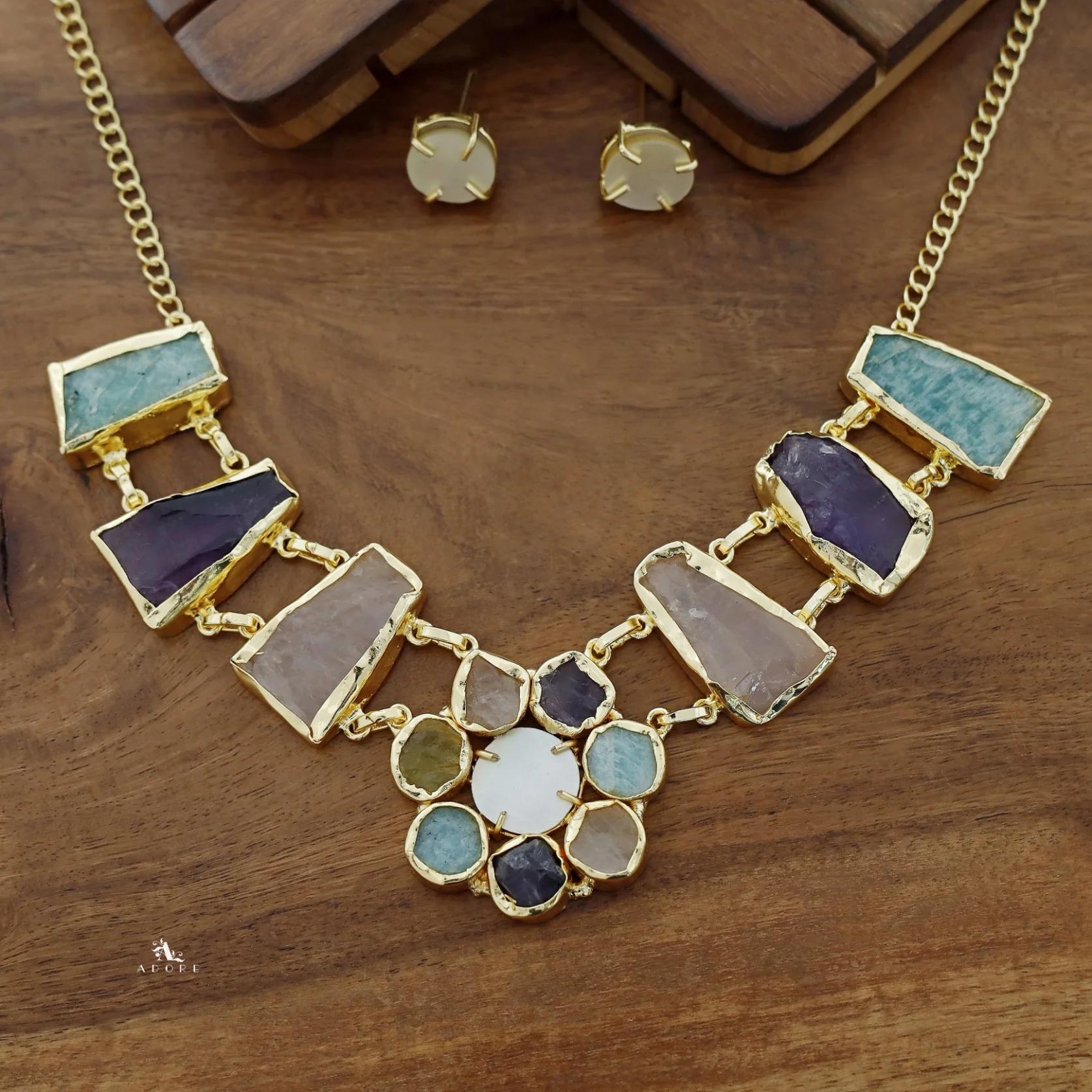 Leona Raw Stone Multicolour + MOP Short Neckpiece With Earring - Image 6