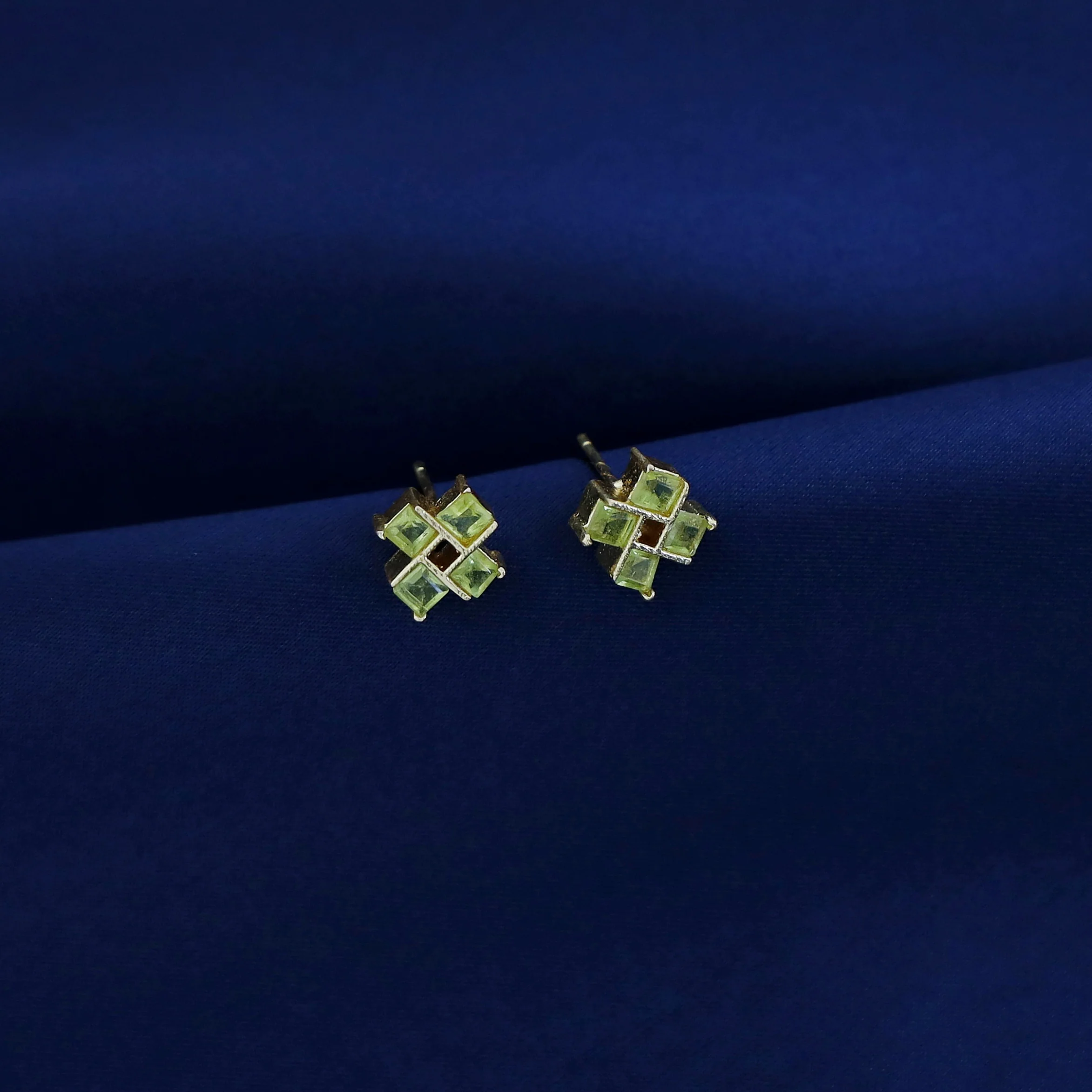 Lexie Tetra Glossy Stone Stud - Image 7
