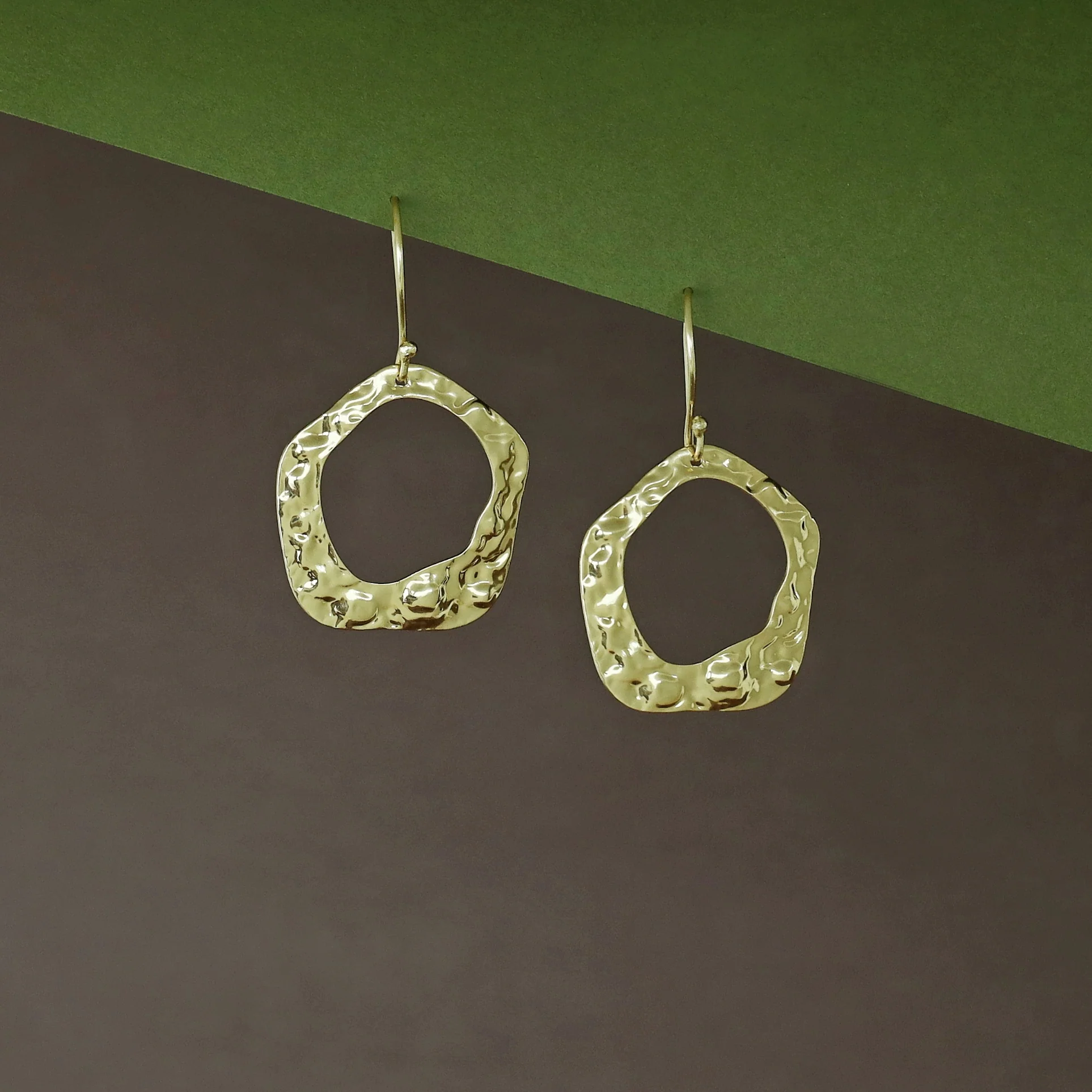 Lia Golden Hammered Drop - Image 2