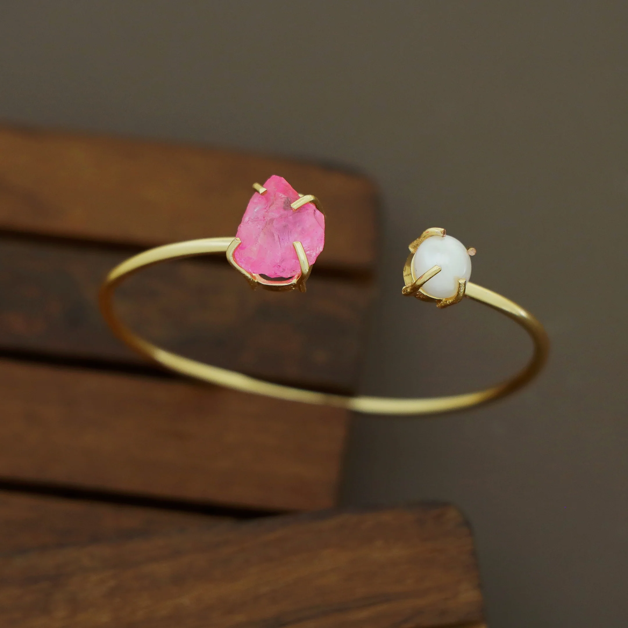 Libra Claw Dyed & Raw Stone + Pearl Bangle - Image 7