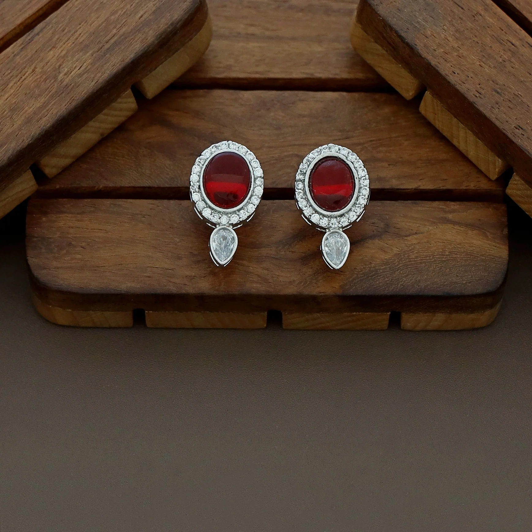 Likasa Neckpiece With Earring - Image 9