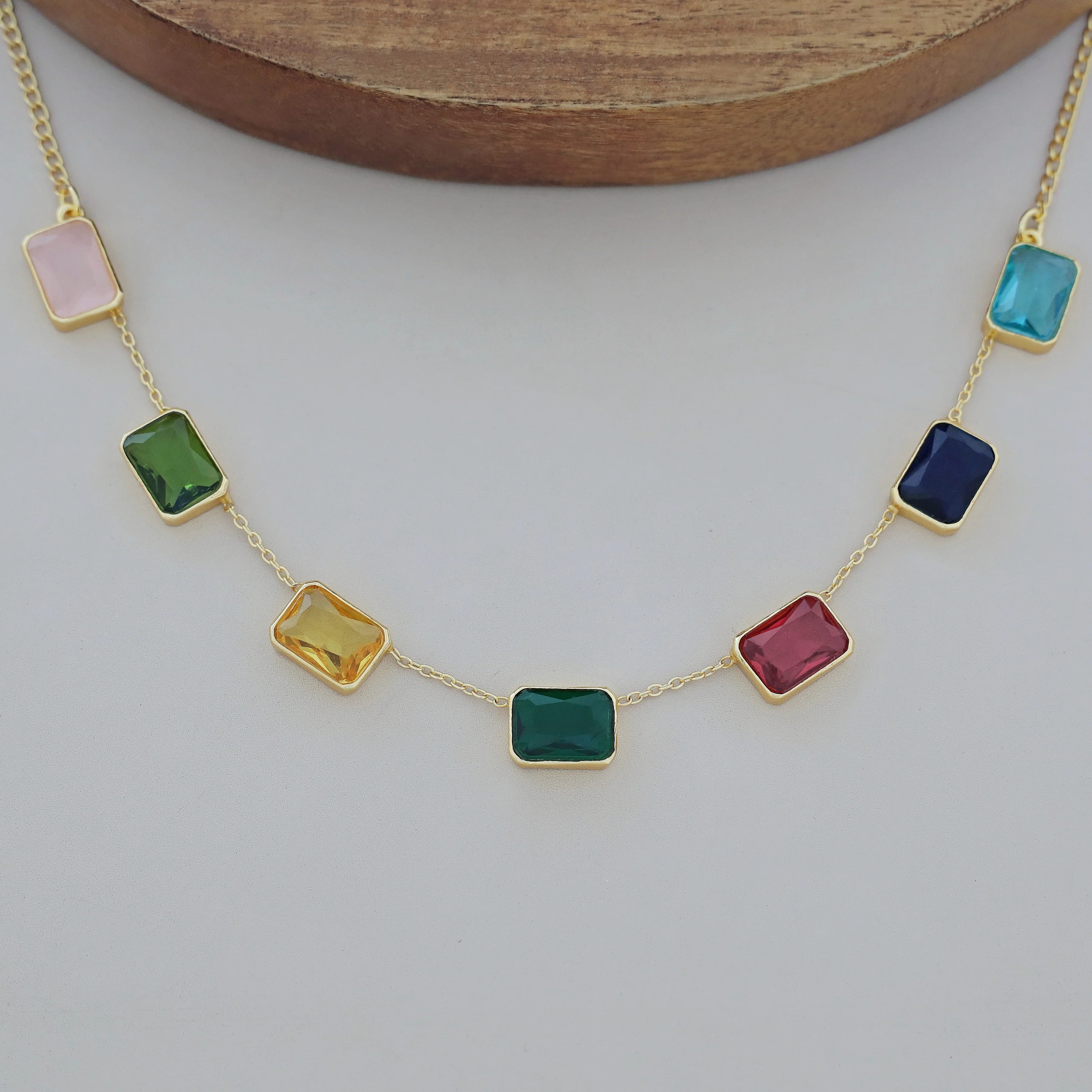 Lilith Glossy Rectangle 7 Stone Neckpiece - Image 4