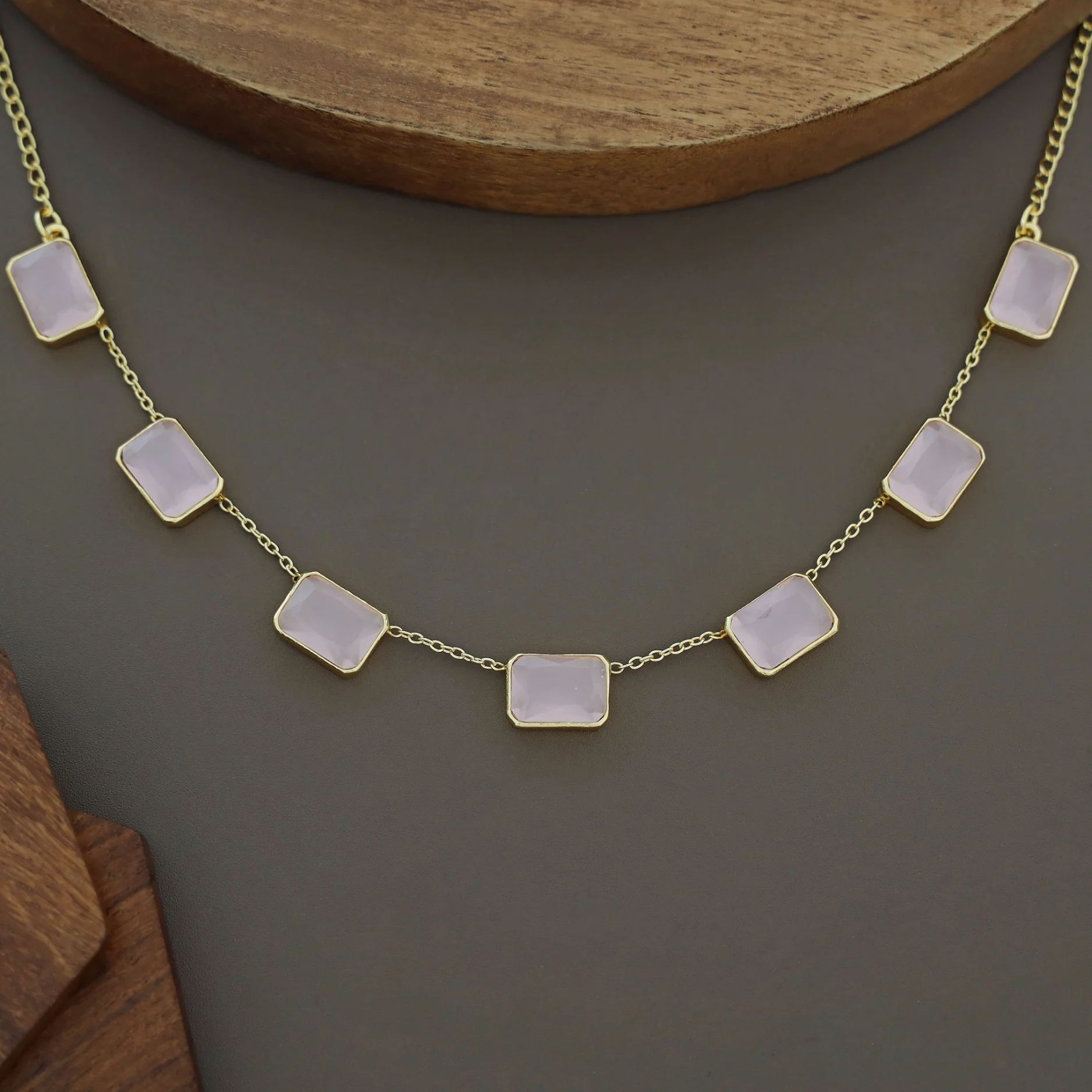 Lilith Glossy Rectangle 7 Stone Neckpiece - Image 5