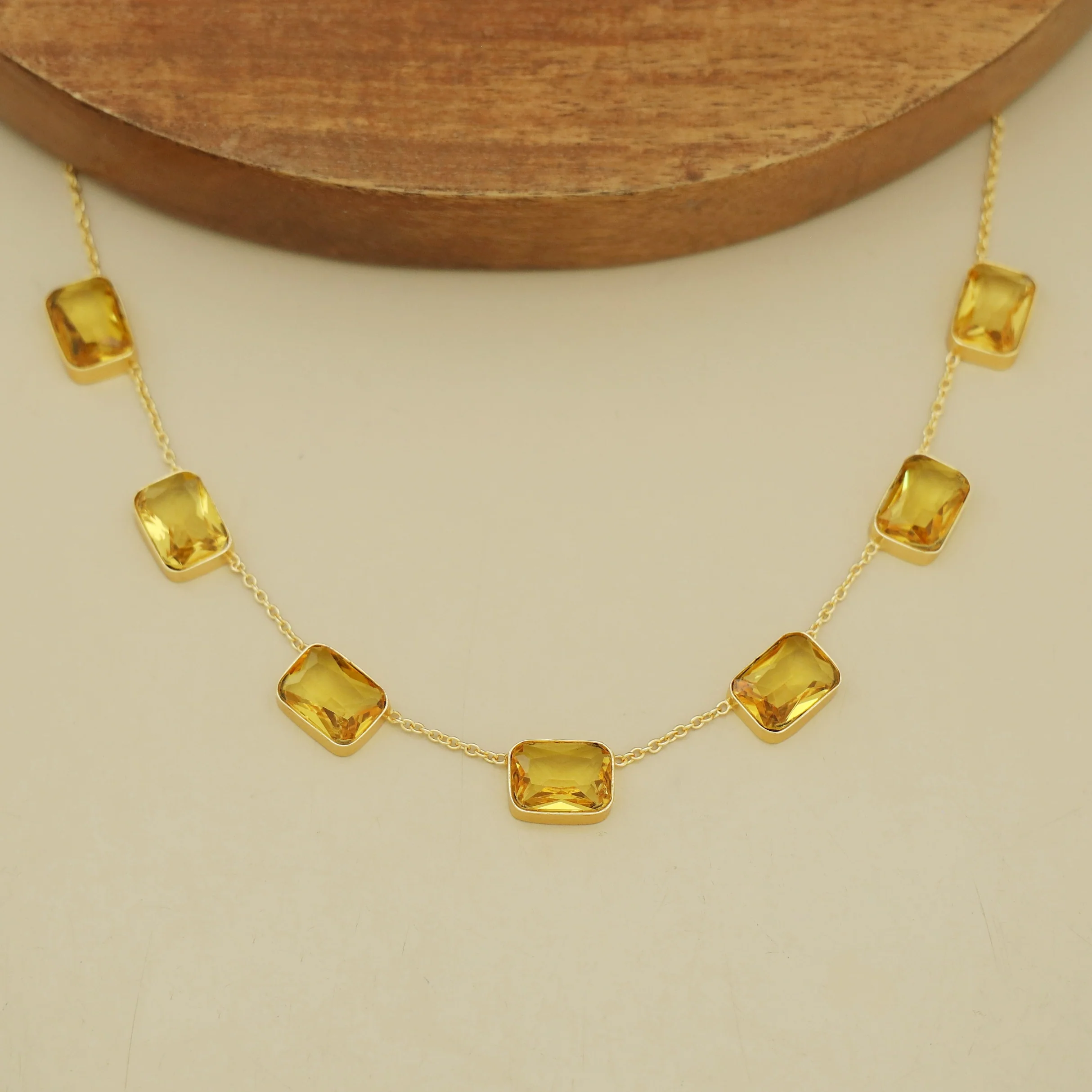 Lilith Glossy Rectangle 7 Stone Neckpiece - Image 8