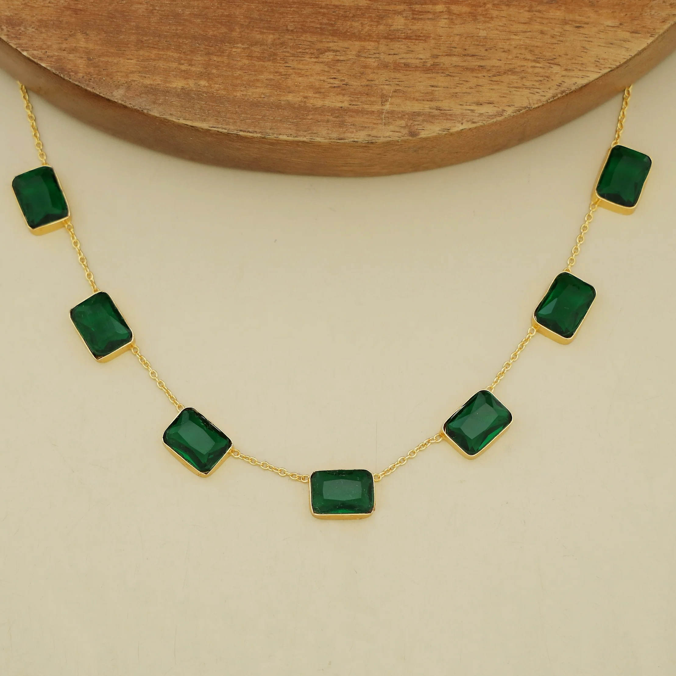 Lilith Glossy Rectangle 7 Stone Neckpiece - Image 9