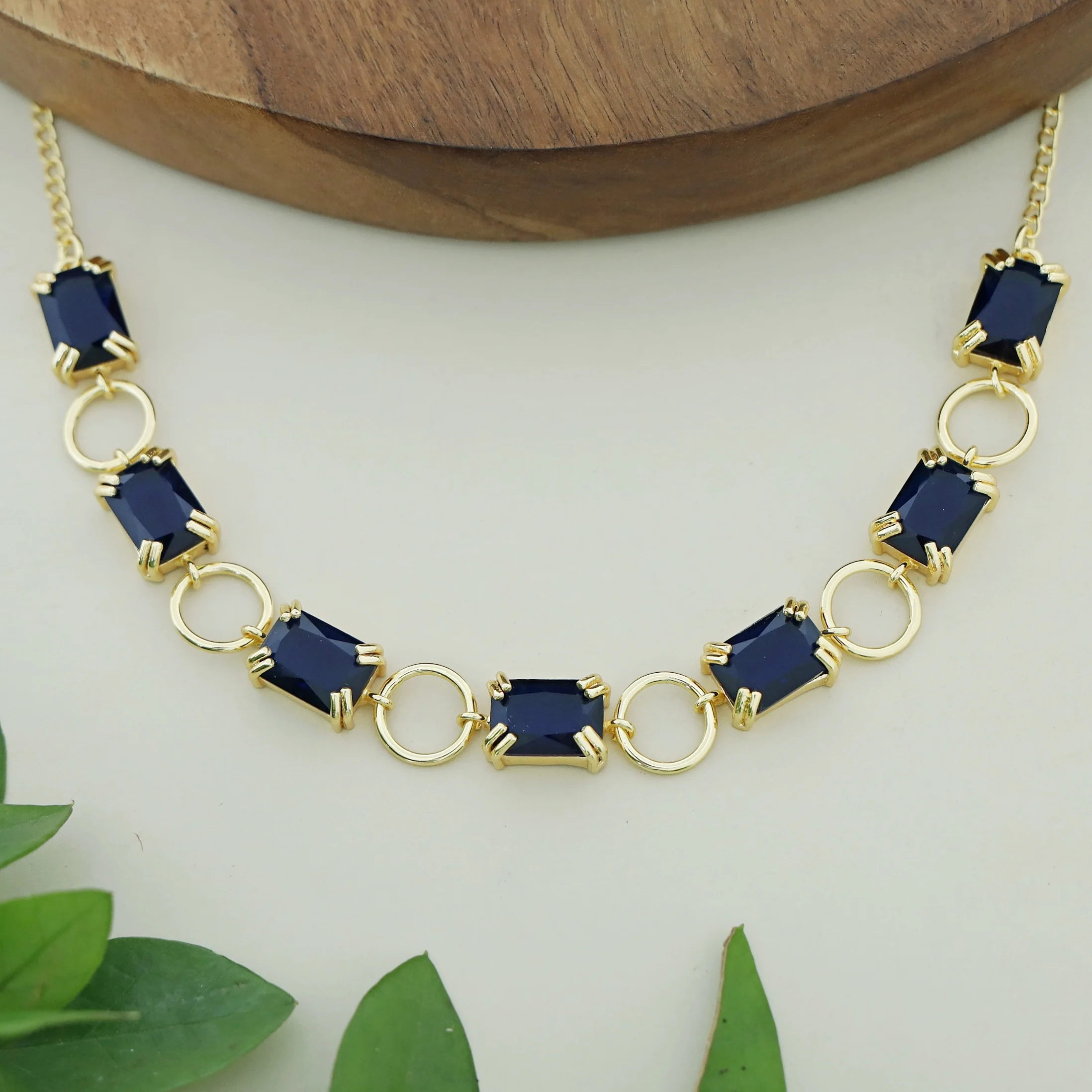 Lilith Claw Glossy Rectangle Circle Neckpiece - Image 3