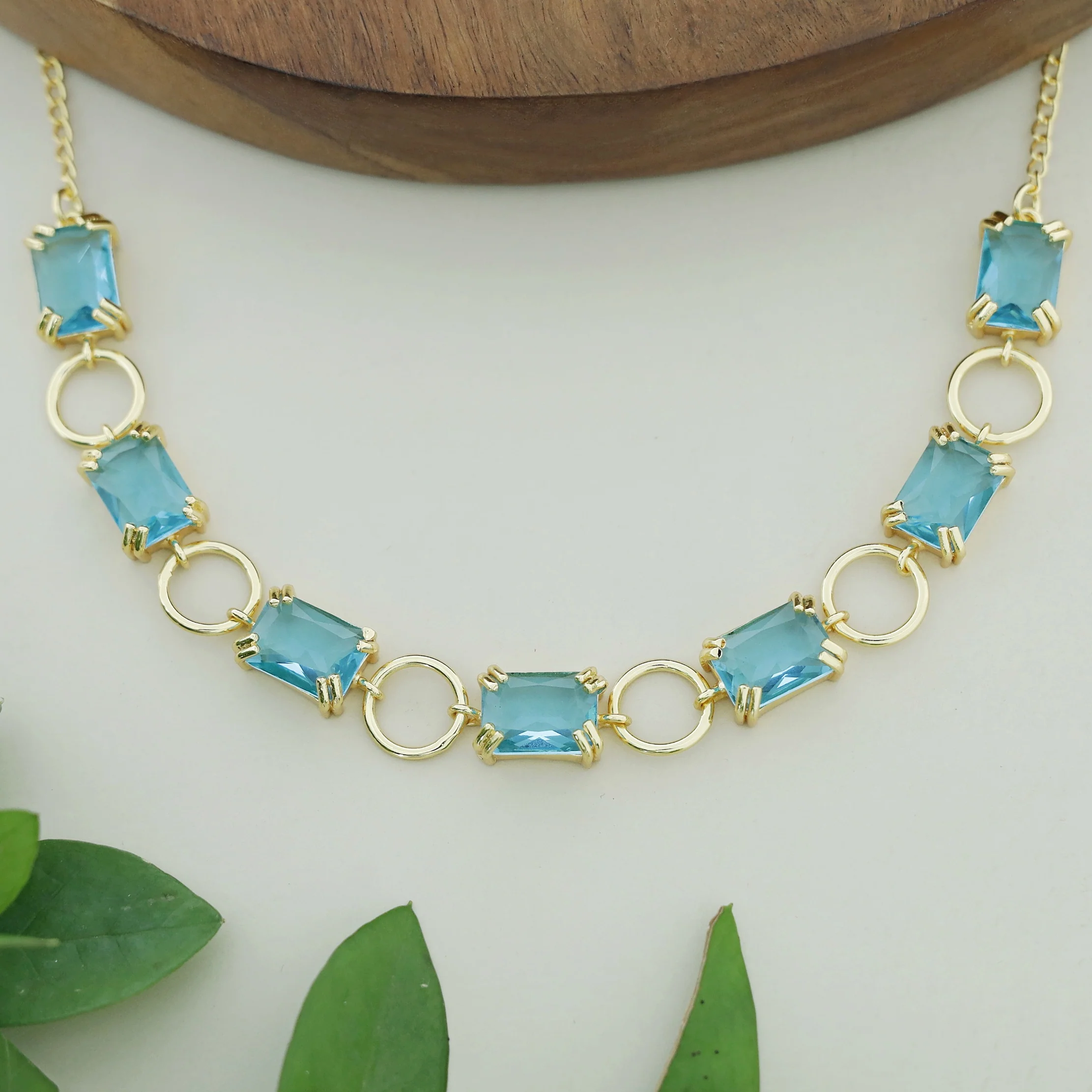 Lilith Claw Glossy Rectangle Circle Neckpiece - Image 4
