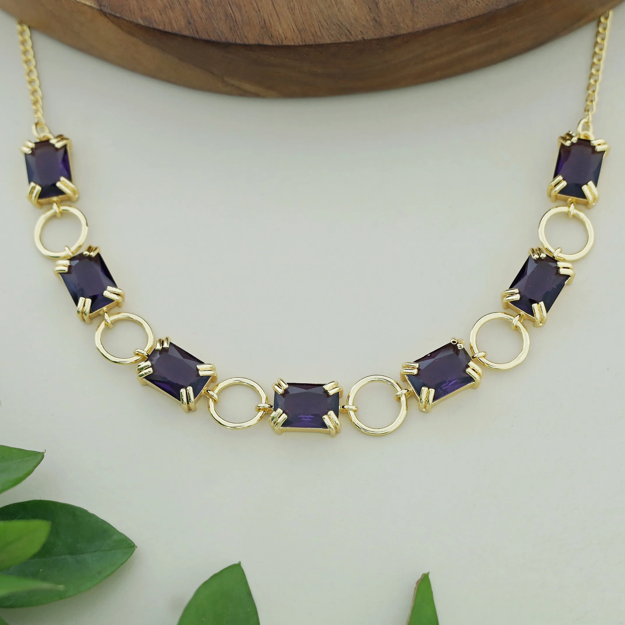 Lilith Claw Glossy Rectangle Circle Neckpiece - Image 6