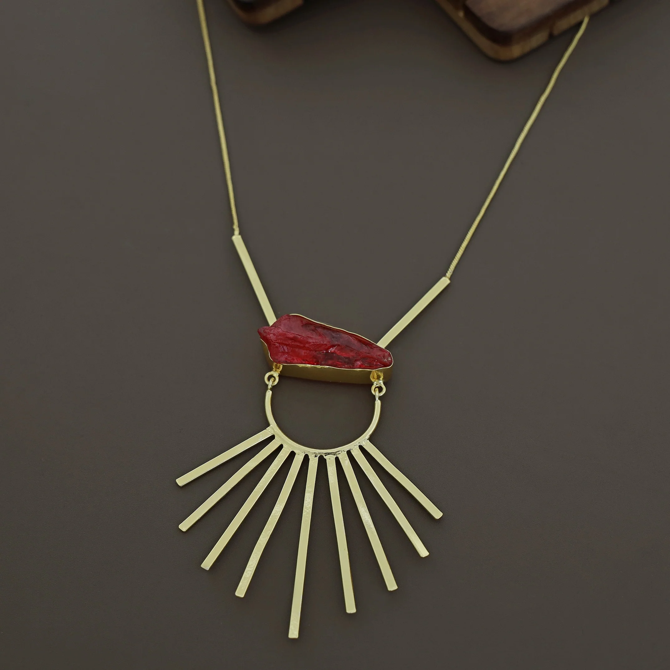 Lilou Golden Shower Dyed Stone Long Neckpiece - Image 11
