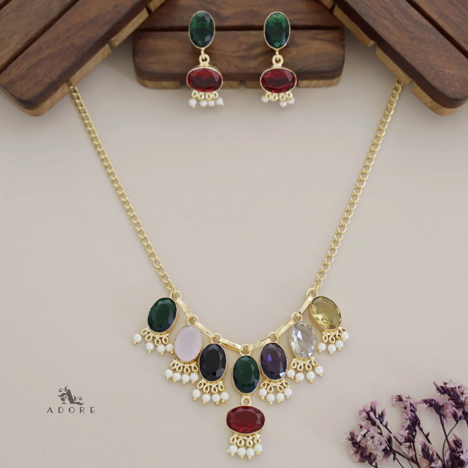 Linda Oval Glossy Cluster Pearl Neckpiece With Earring - Image 2