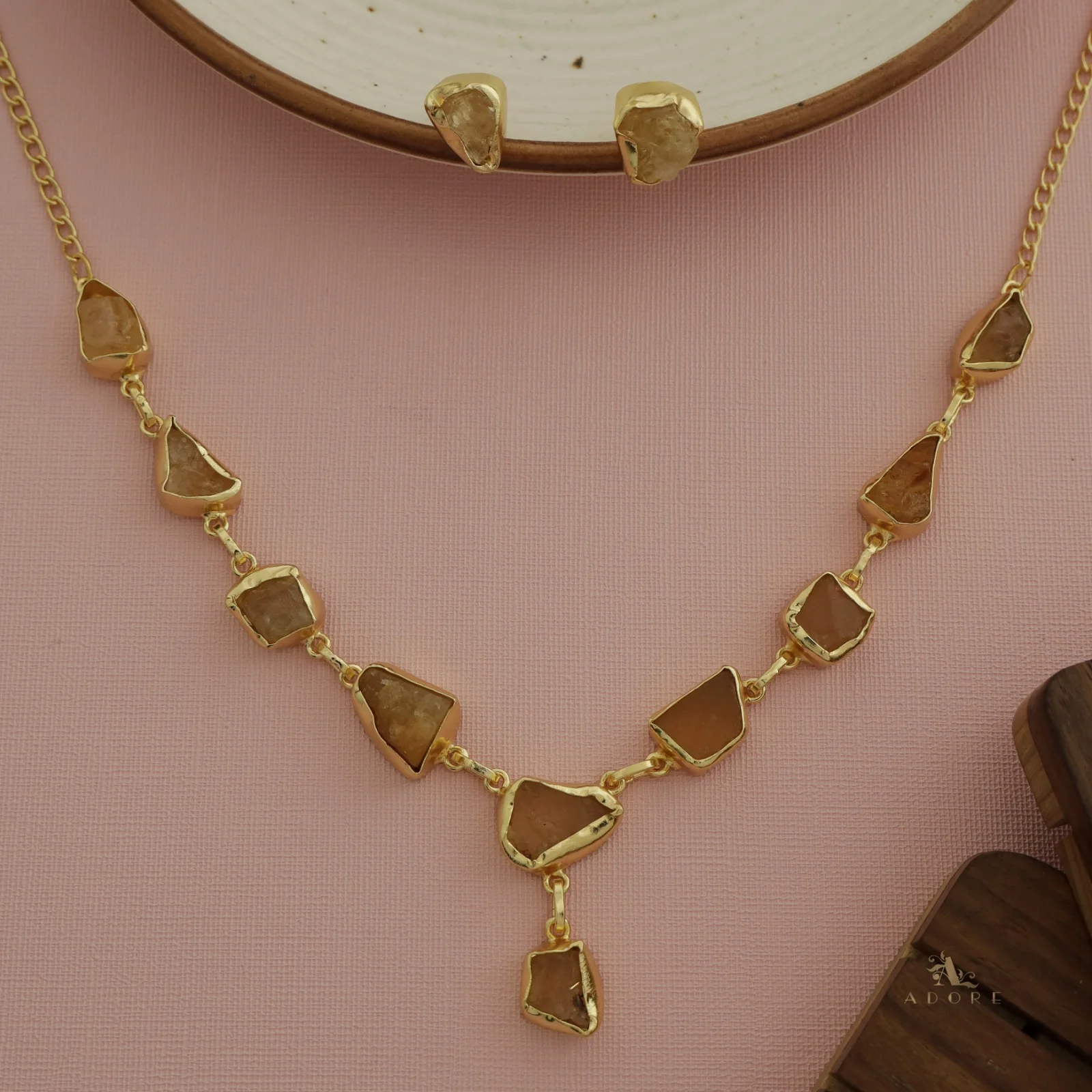 Linden Raw Stone Neckpiece With Earring - Image 13