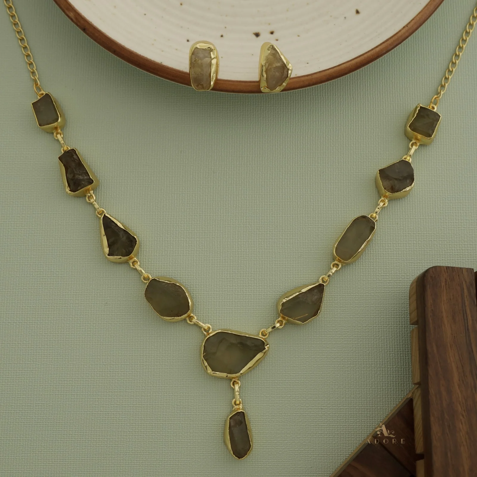 Linden Raw Stone Neckpiece With Earring - Image 14