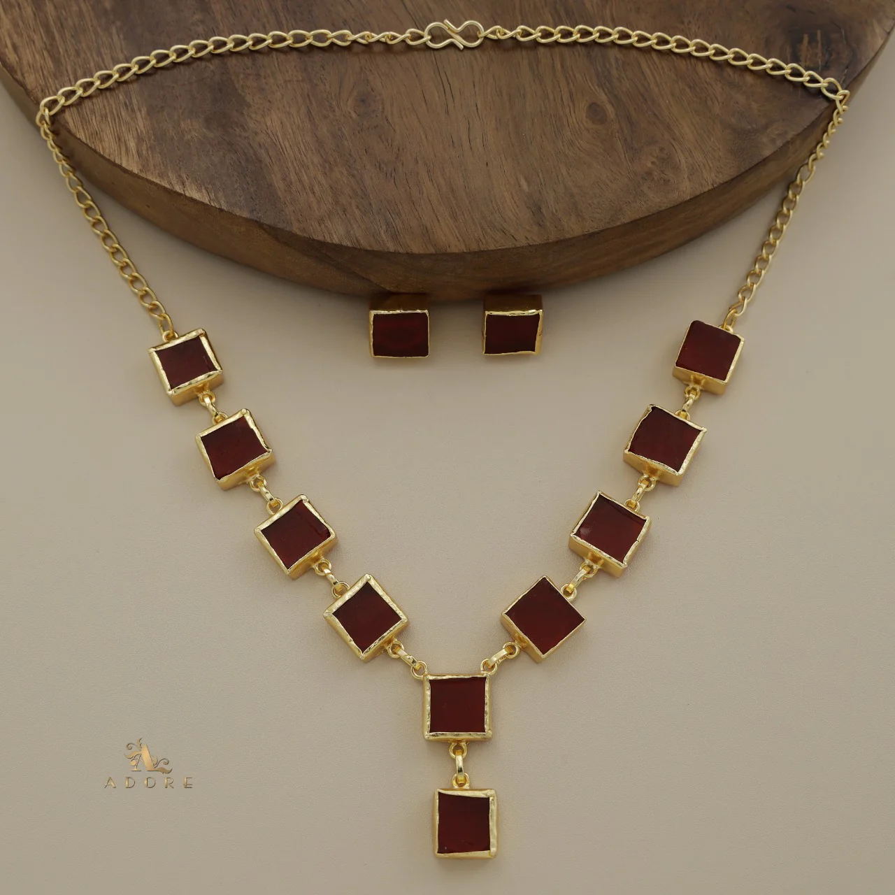 Linden Raw Stone Neckpiece With Earring - Image 3