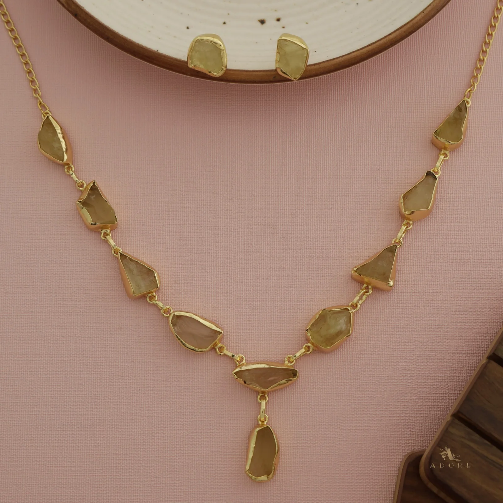 Linden Raw Stone Neckpiece With Earring - Image 7