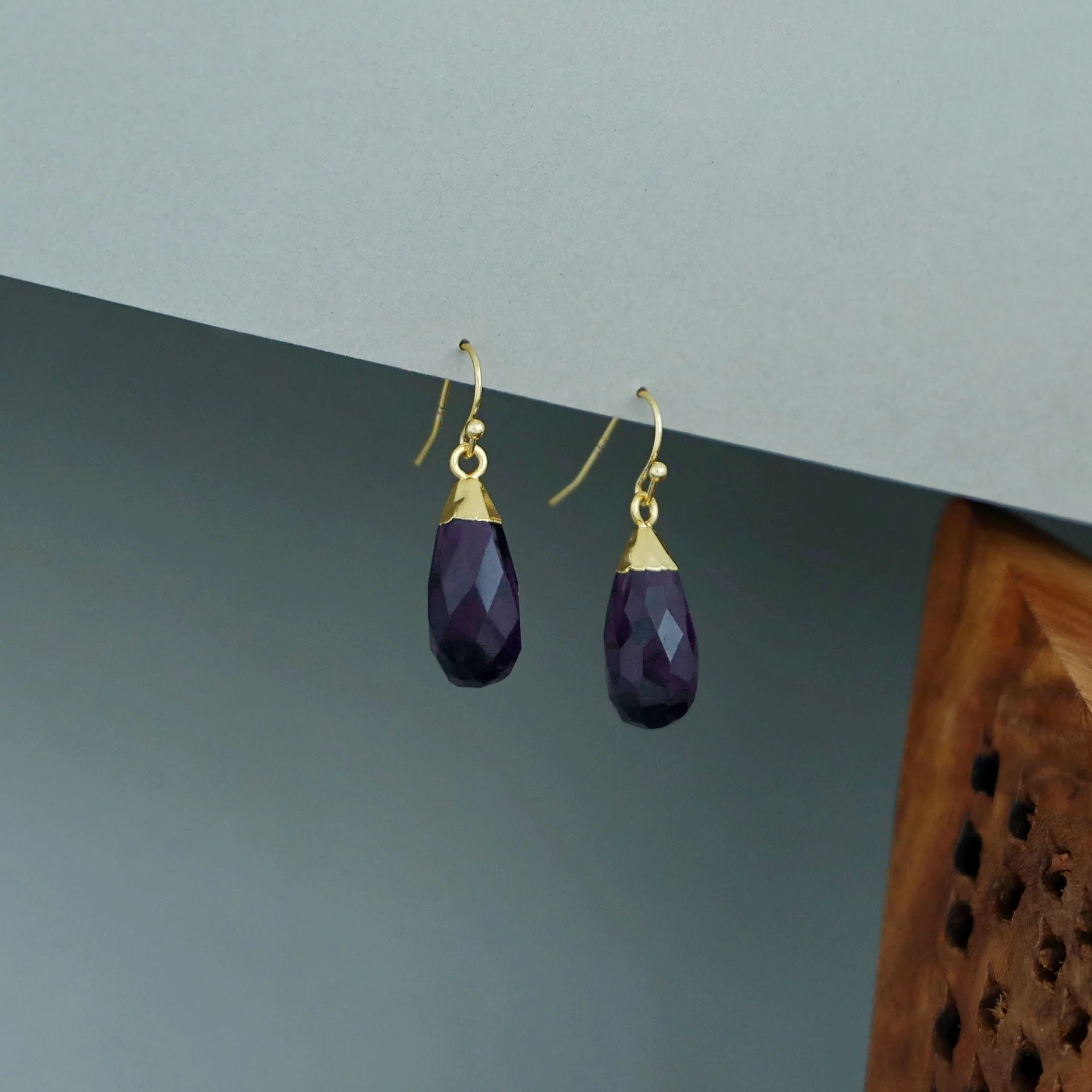 Linsa Golden Glossy Bud Drop - Image 10