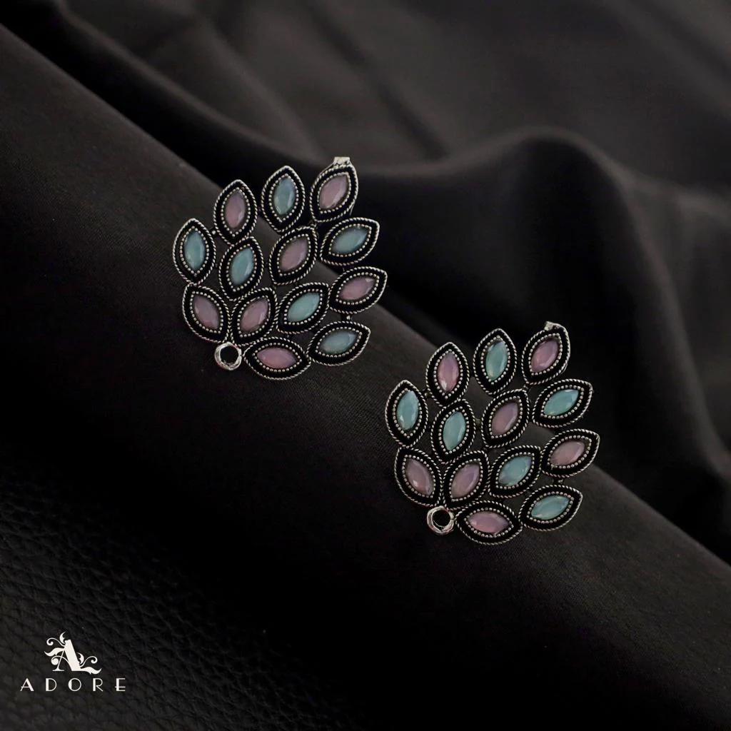Lisha Leafy Earring - Image 11
