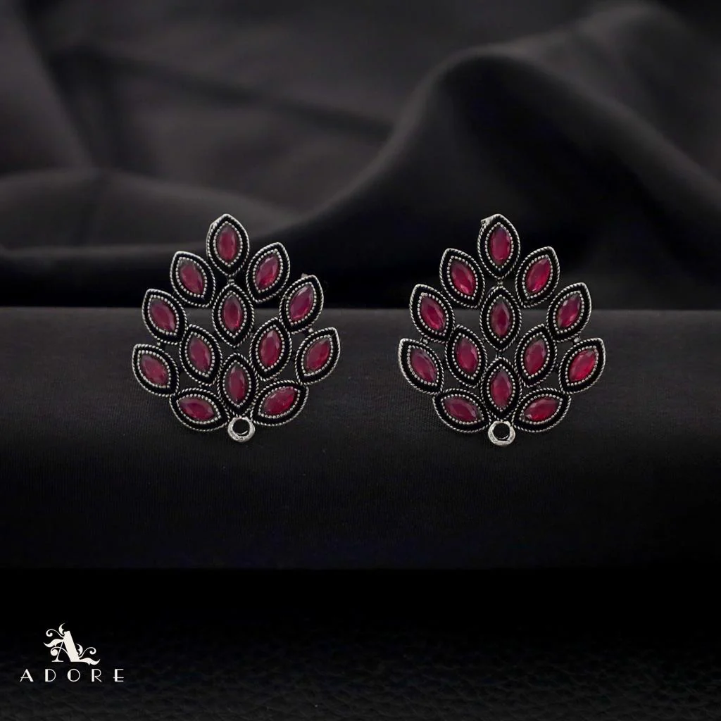 Lisha Leafy Earring - Image 4