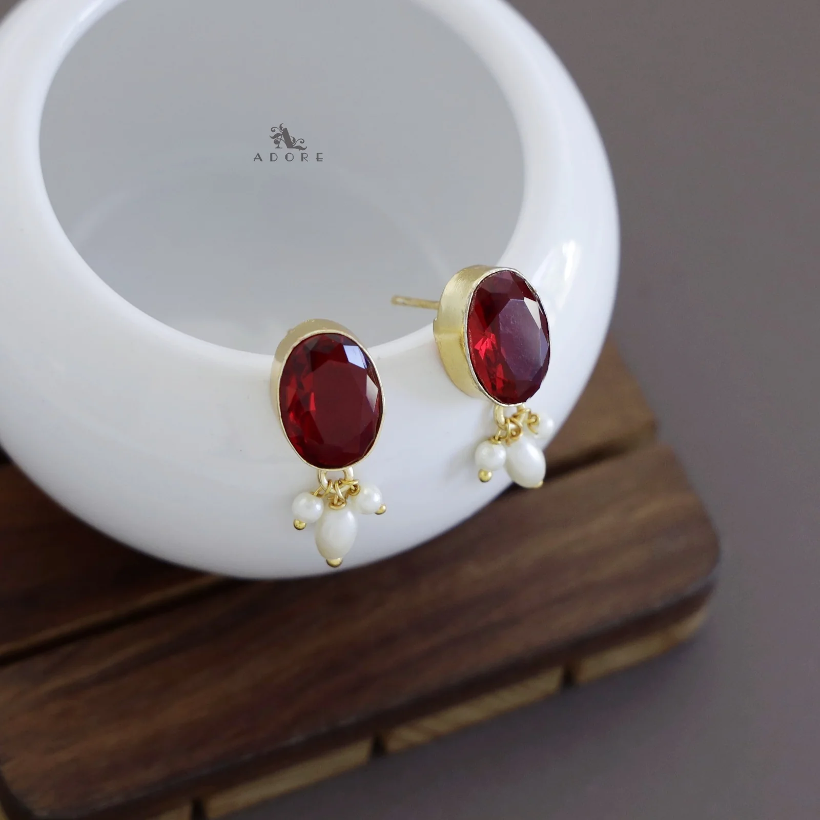 Liv Glossy Oval Pearl Earring - Image 18